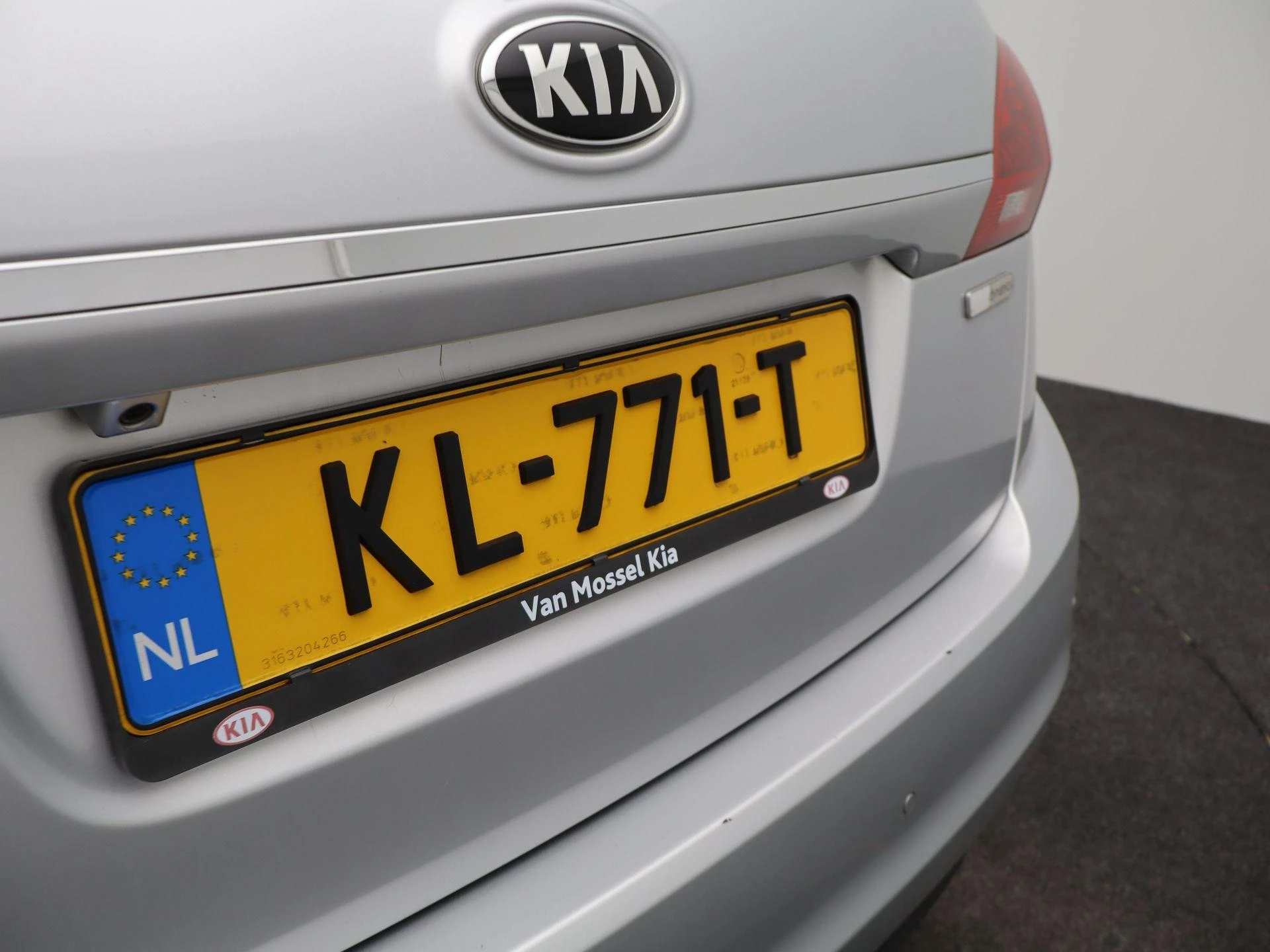 Kia-Venga-image-38