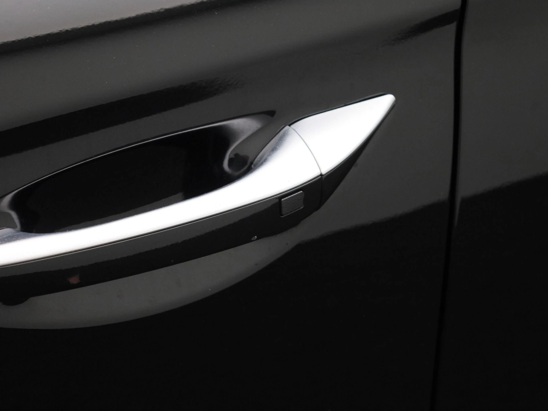 Hyundai-IONIQ-image-14