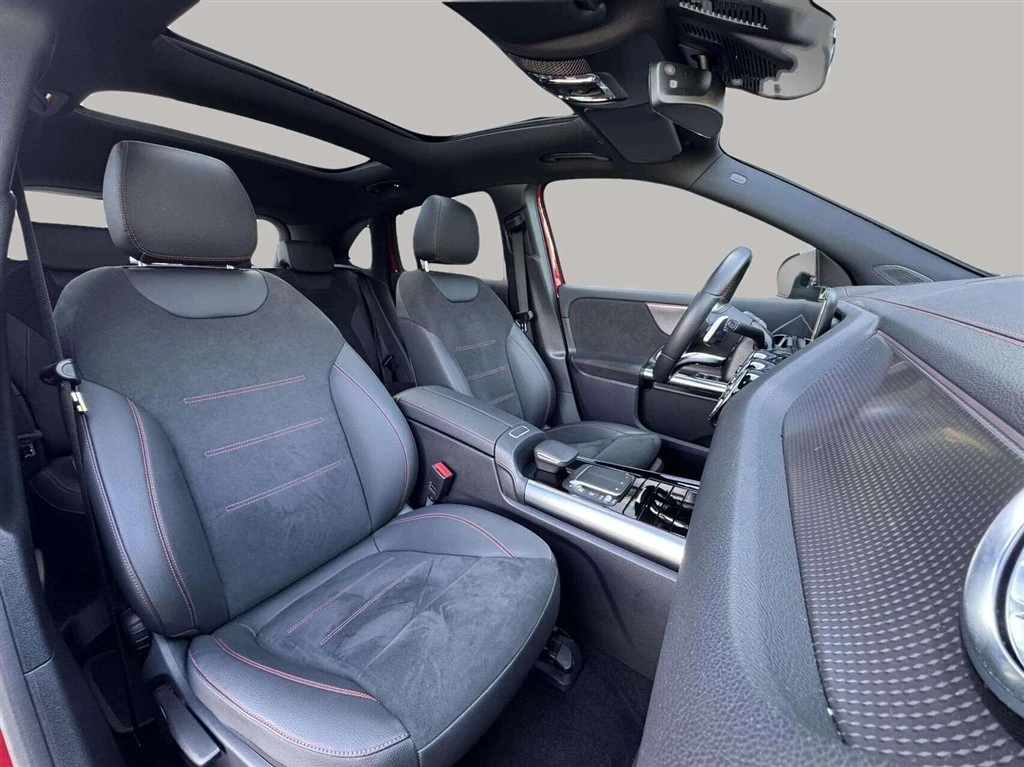 Mercedes-Benz-EQA-image-21