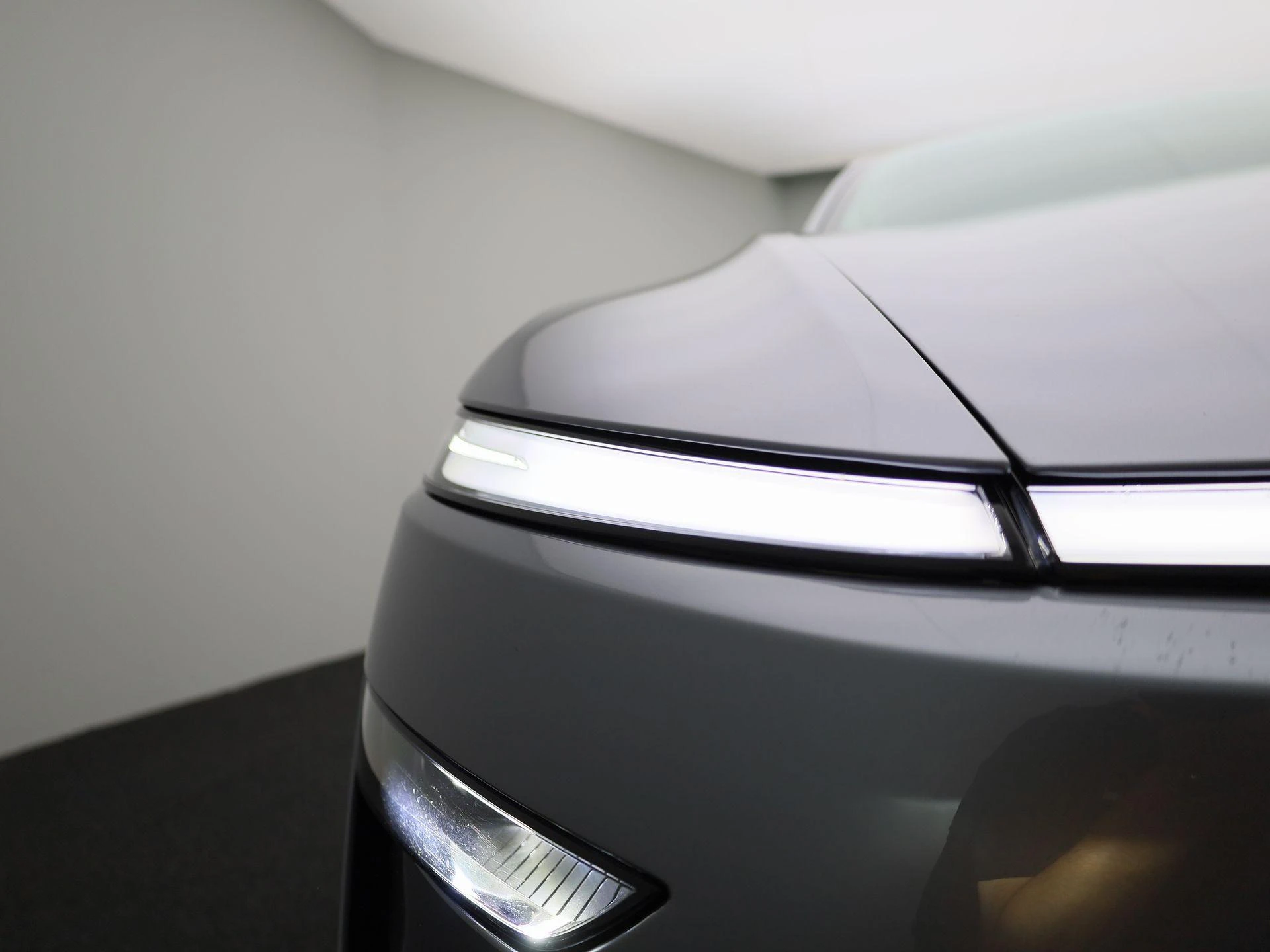 Tesla-Model Y-image-44