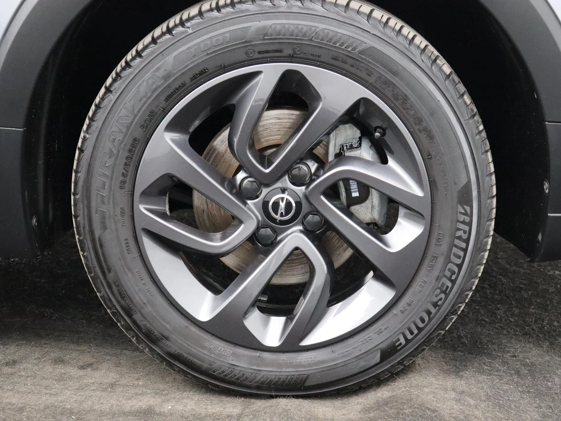 Opel-Crossland X-image-10