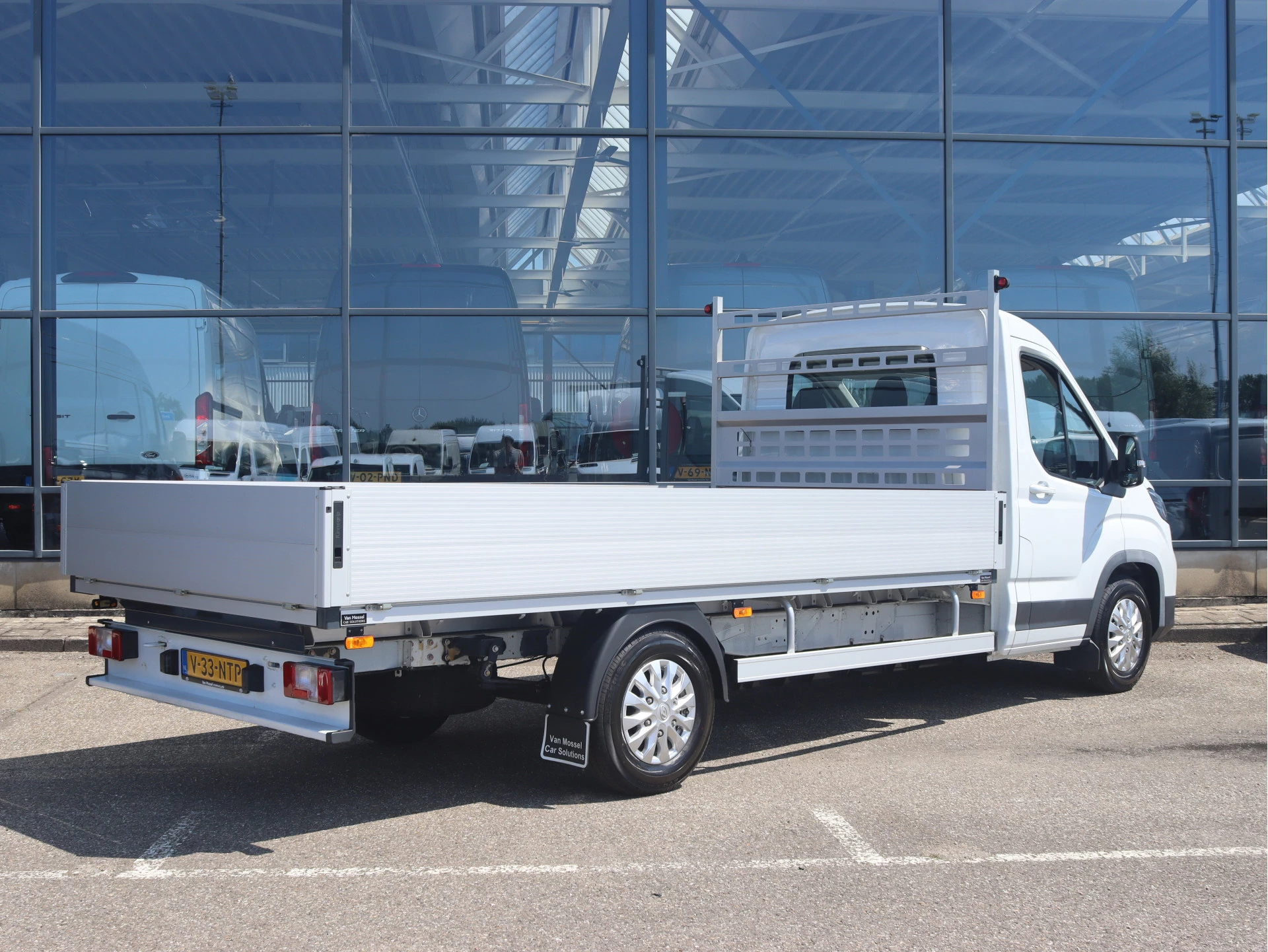 Maxus eDeliver9 L4 Business DEAL 65 kWh | AIRCO/ADAPT. CRUISE/CARPLAY |