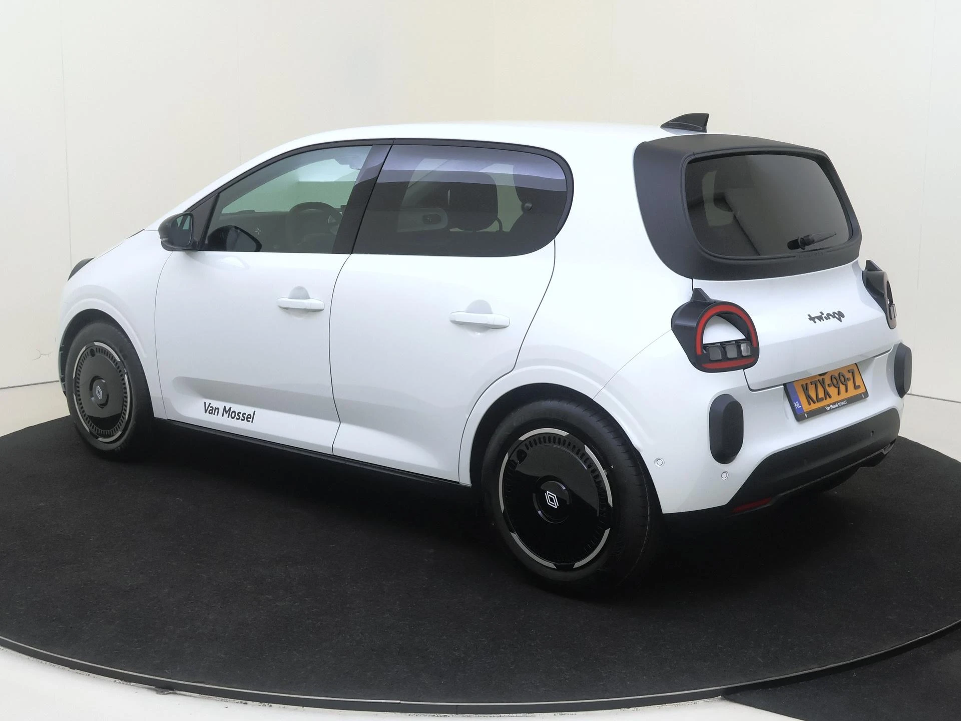 Renault-Twingo-image-2