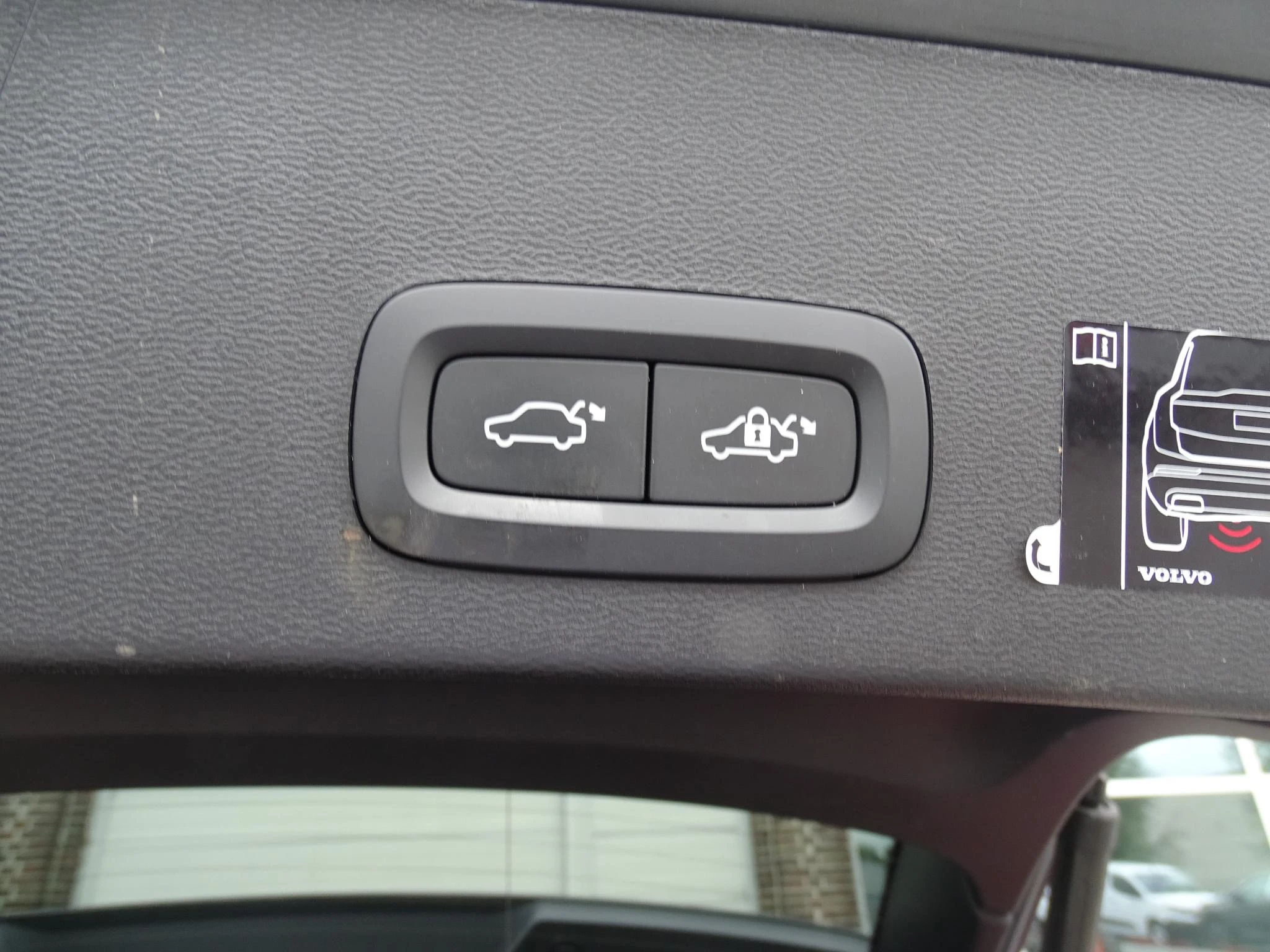 Volvo-XC40-image-17