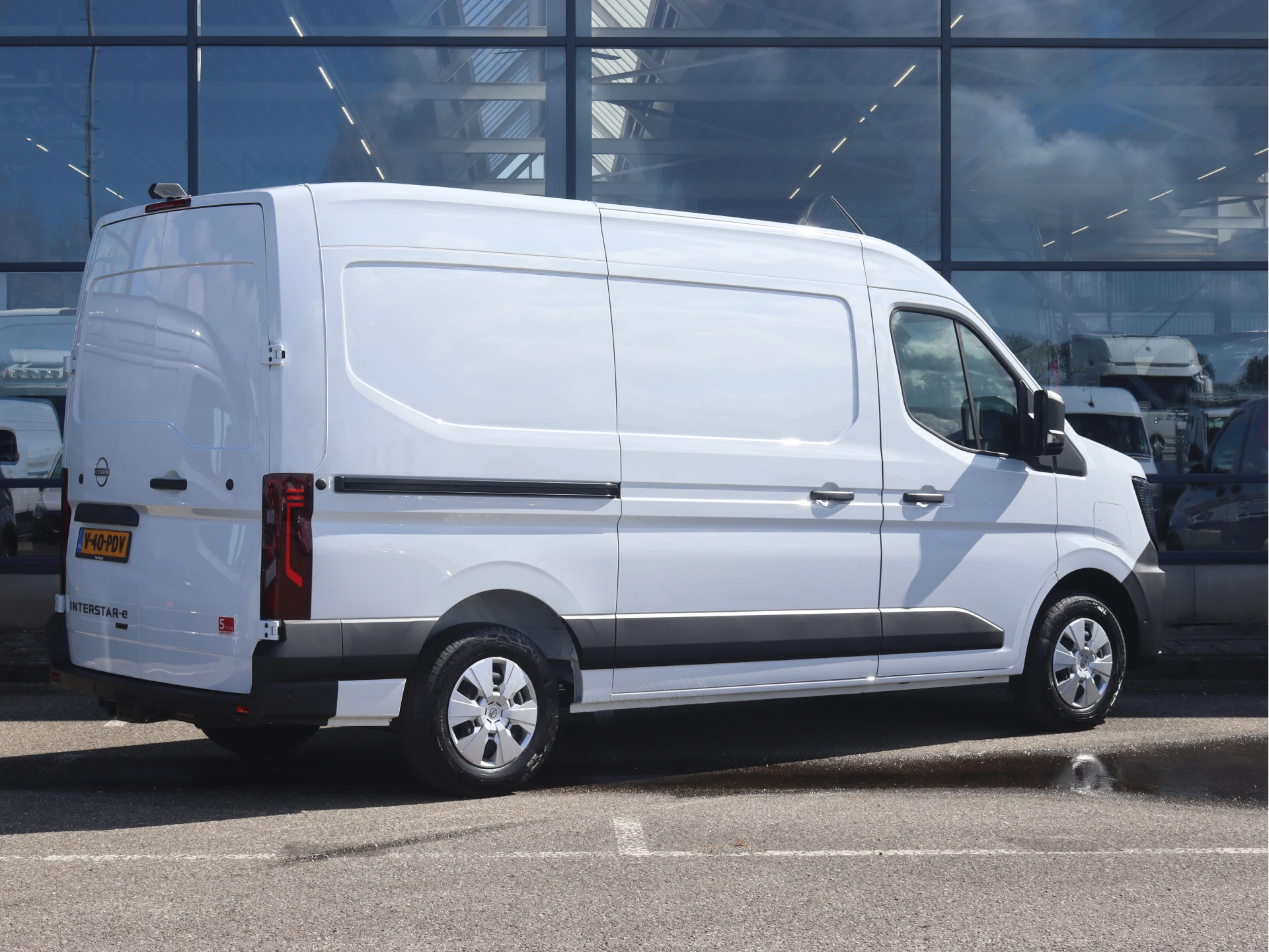 Nissan Interstar Interstar-e L2H2 Limited 87 kWh | 408km WLTP/CLIMA/CAMERA/CAR PLAY |