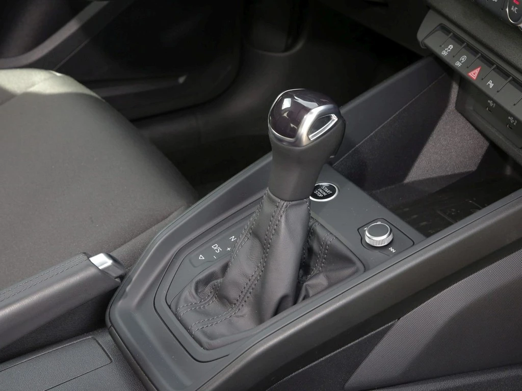 Audi A1 Sportback 25 TFSI advanced VIRTUAL*PDC*LED*SHZ*KLIMAA