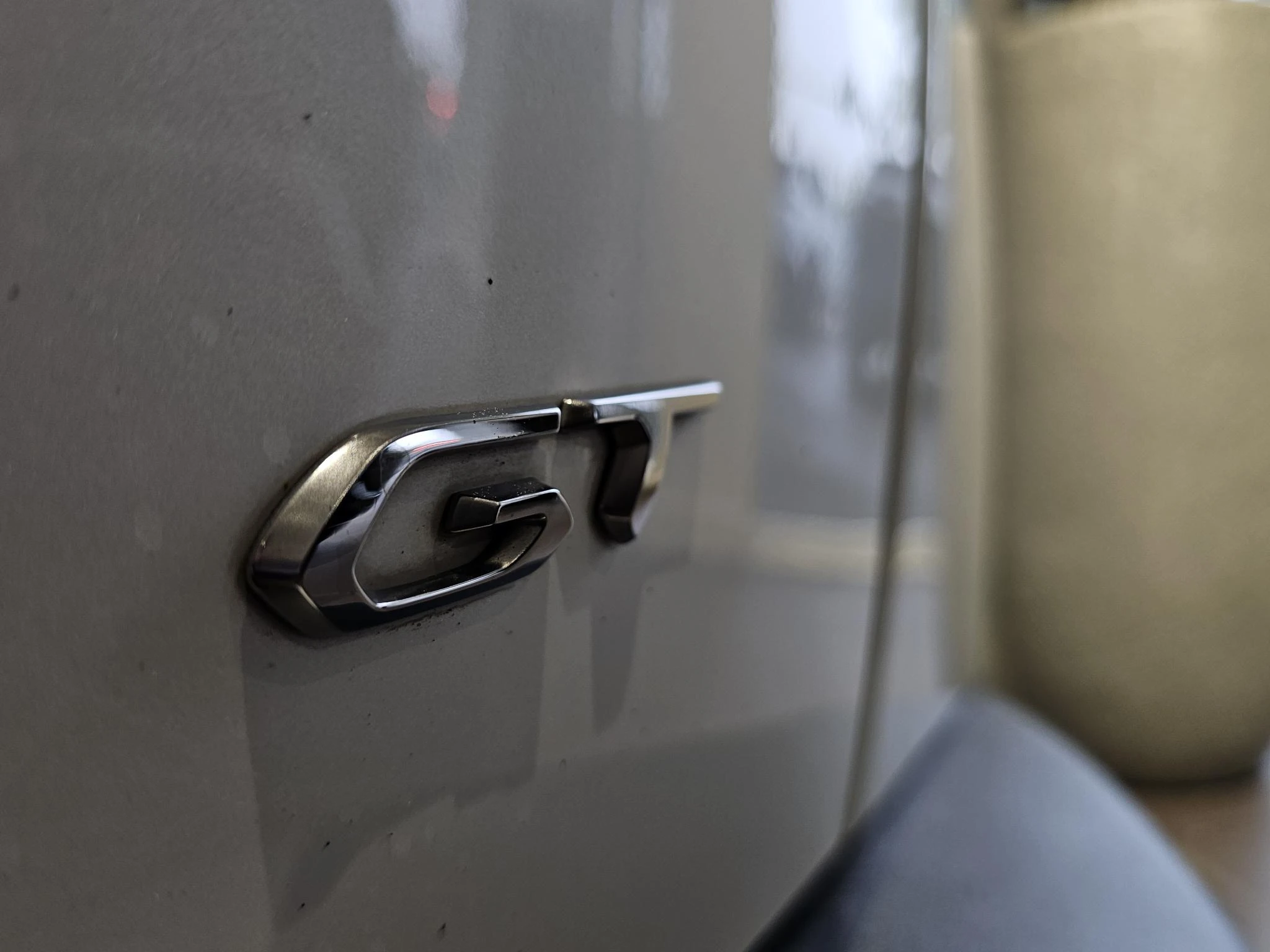 Peugeot-e-2008-image-30