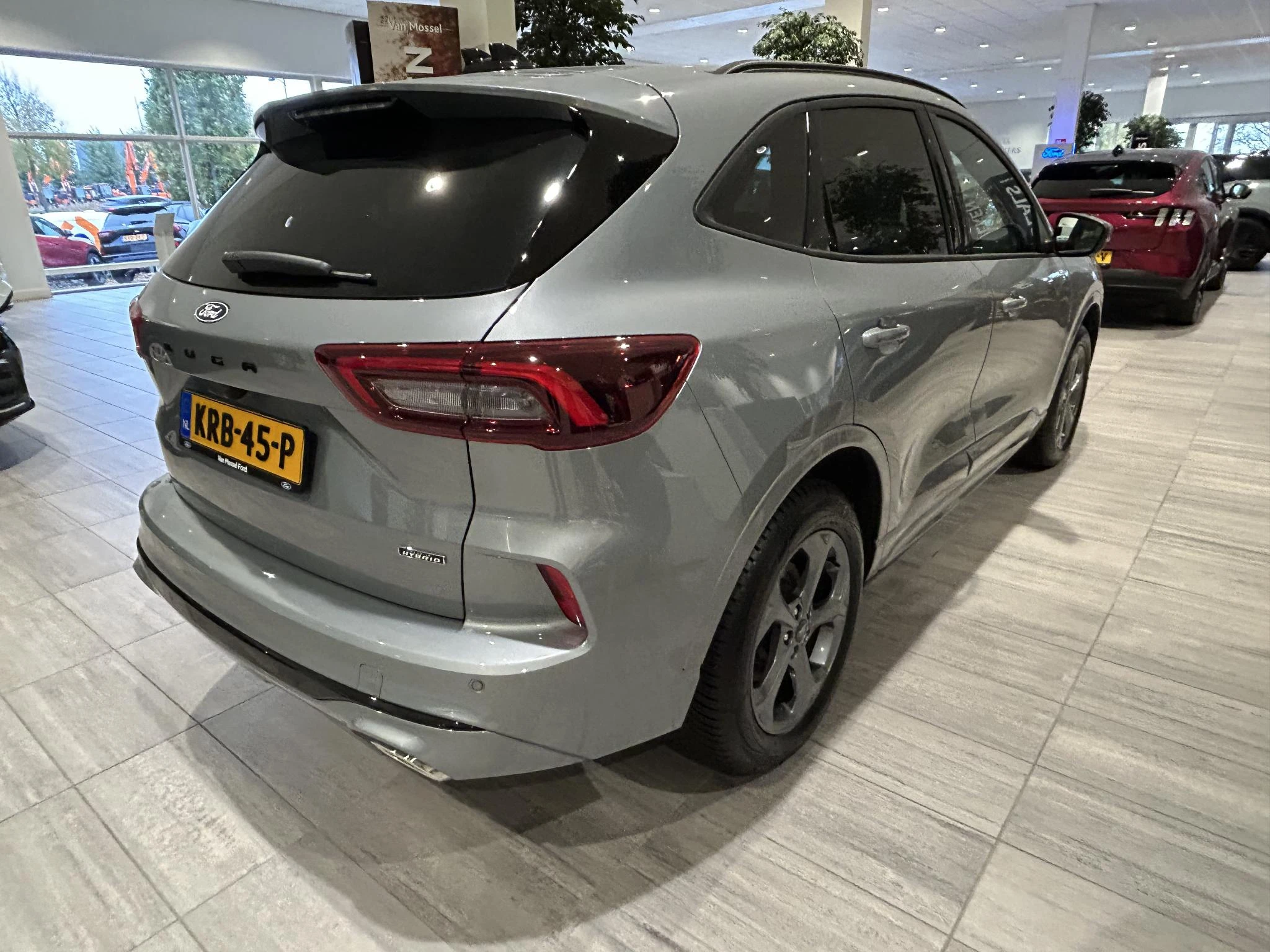 Ford-Kuga-image-4
