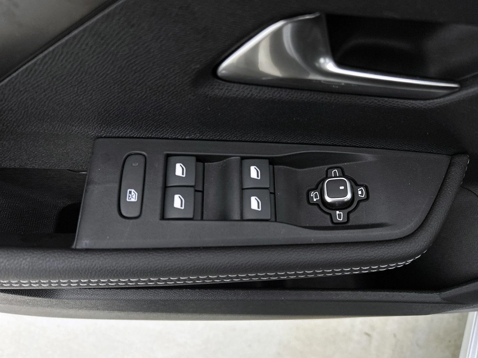 Opel Astra Astra 5-deurs Plug-In Hybrid Ultimate