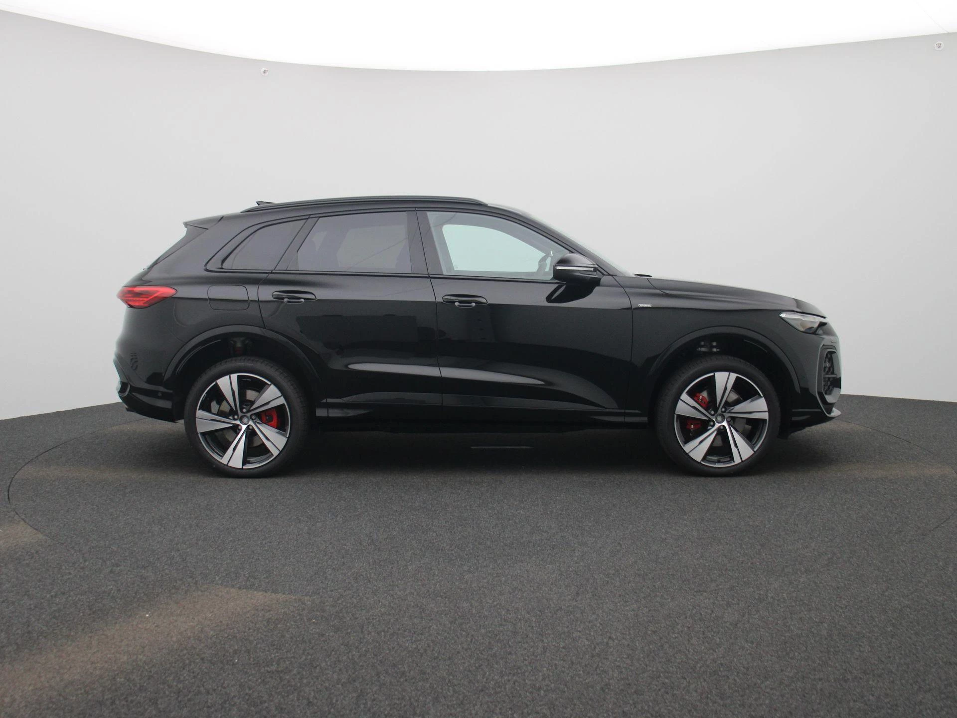 Audi Q5 2.0 TFSI e-hybrid quattro S edition Competition