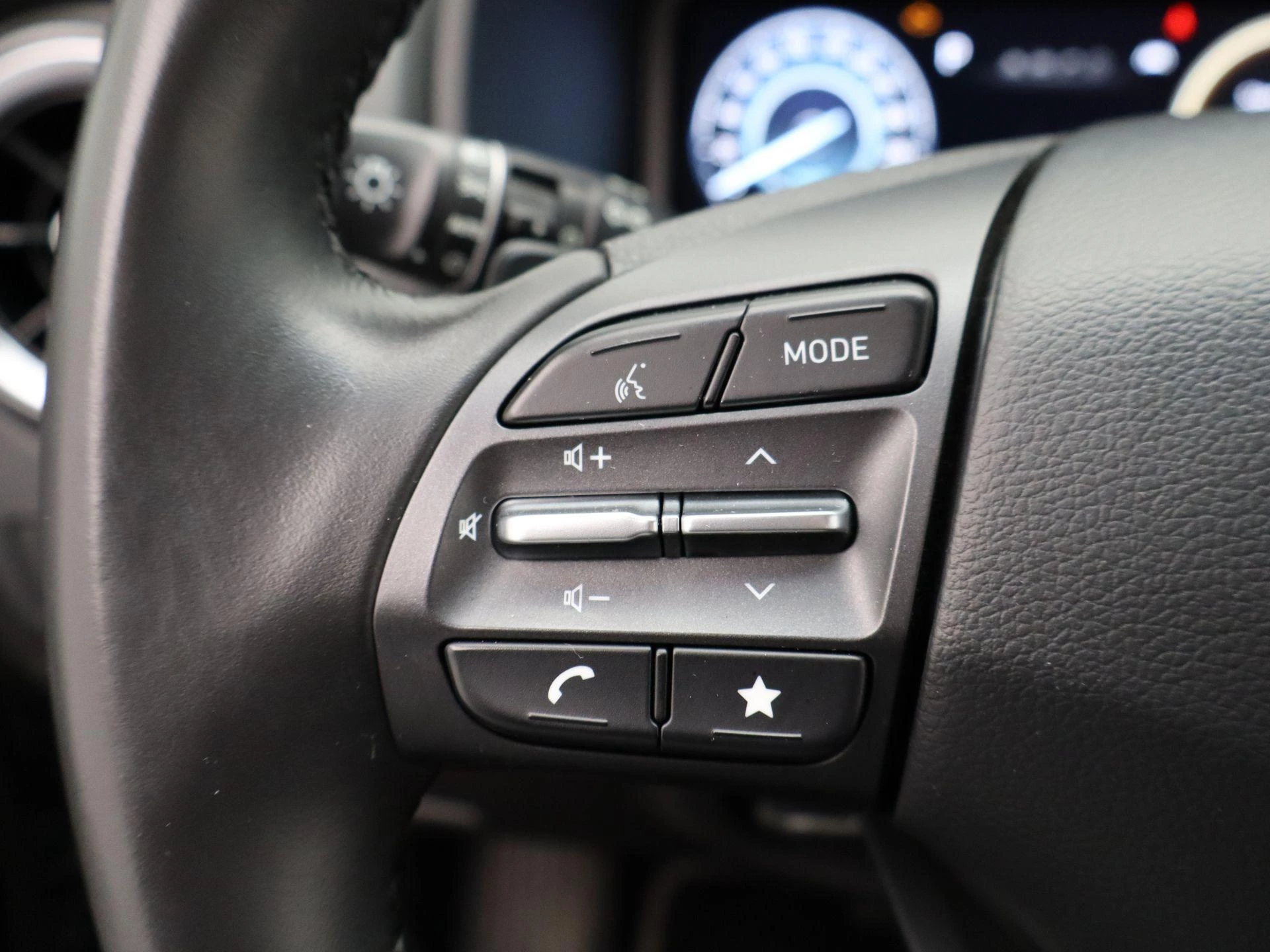 Hyundai-Kona-image-23