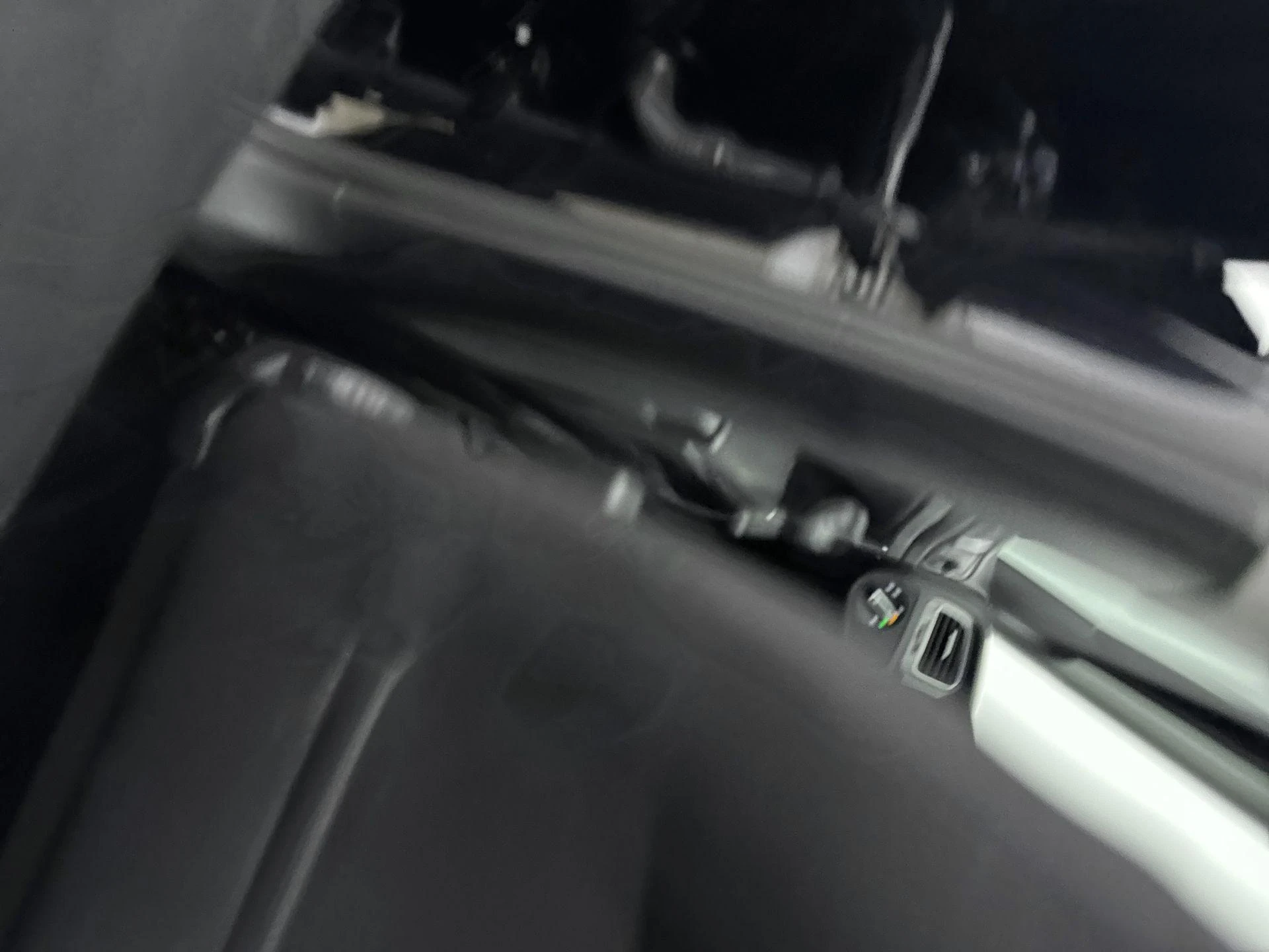 Volkswagen-Golf-image-16