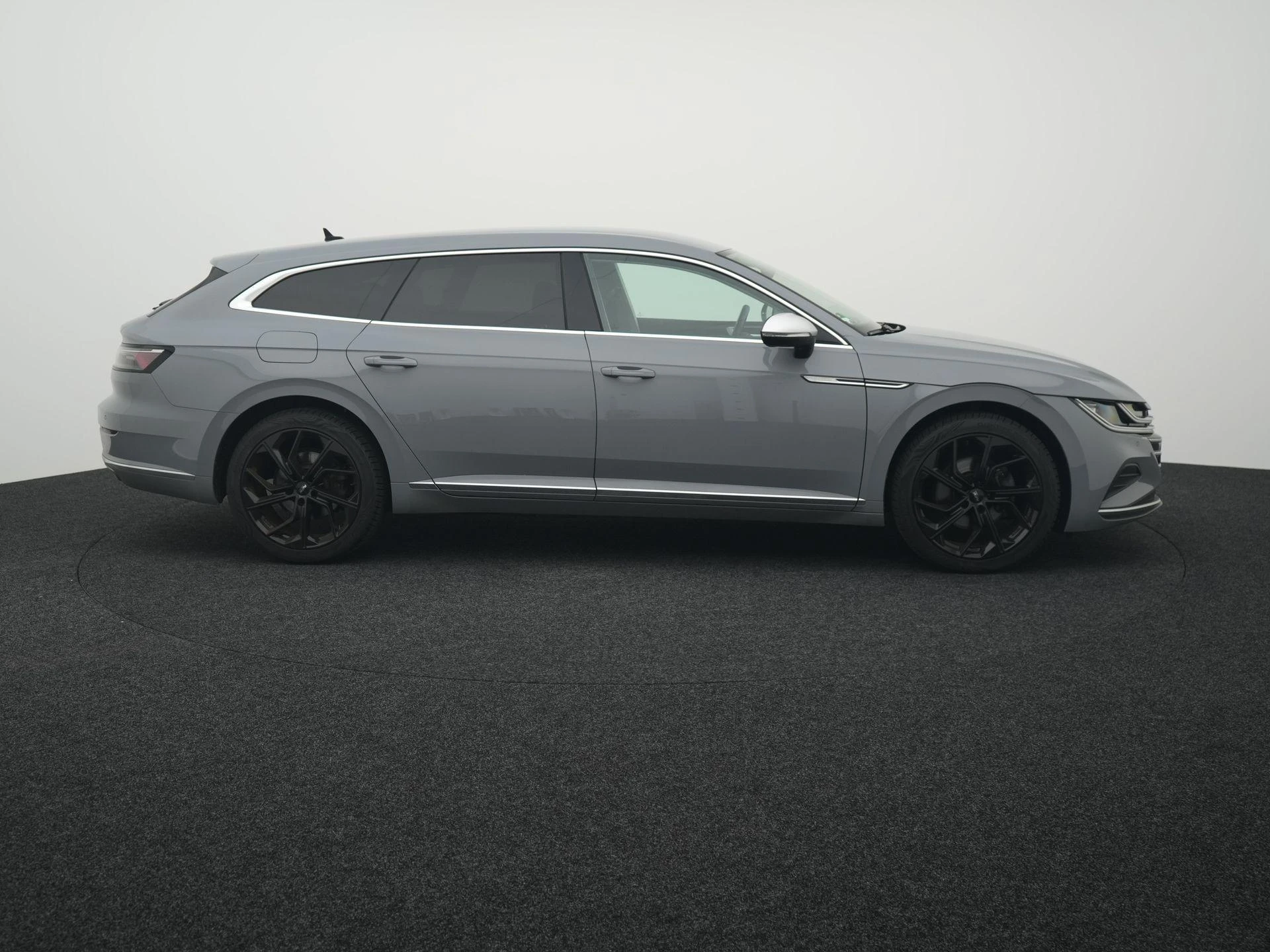 Volkswagen-Arteon-image-5