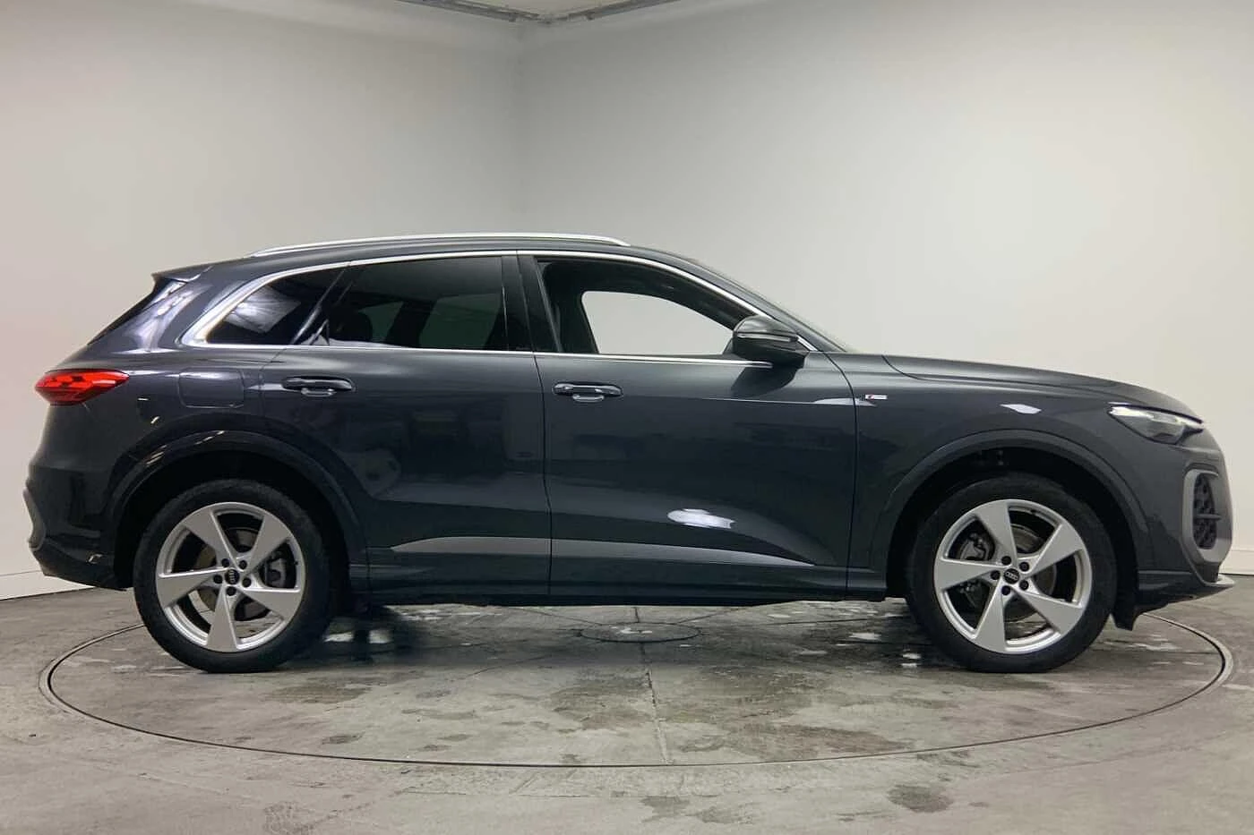 Audi-Q5-image-3