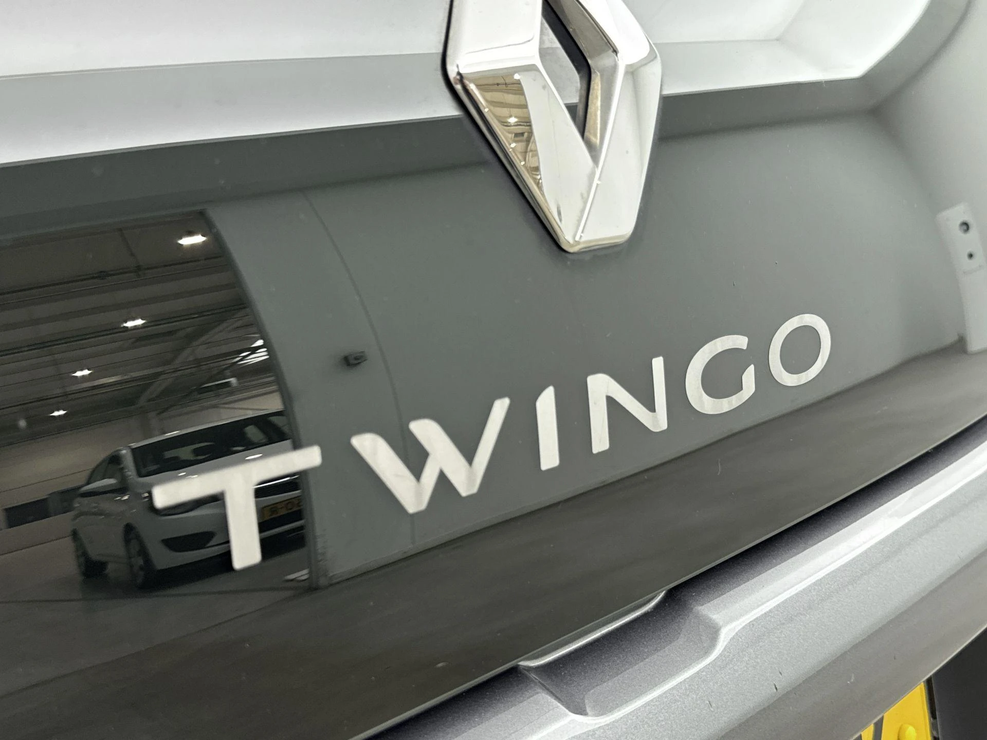 Renault-Twingo-image-18