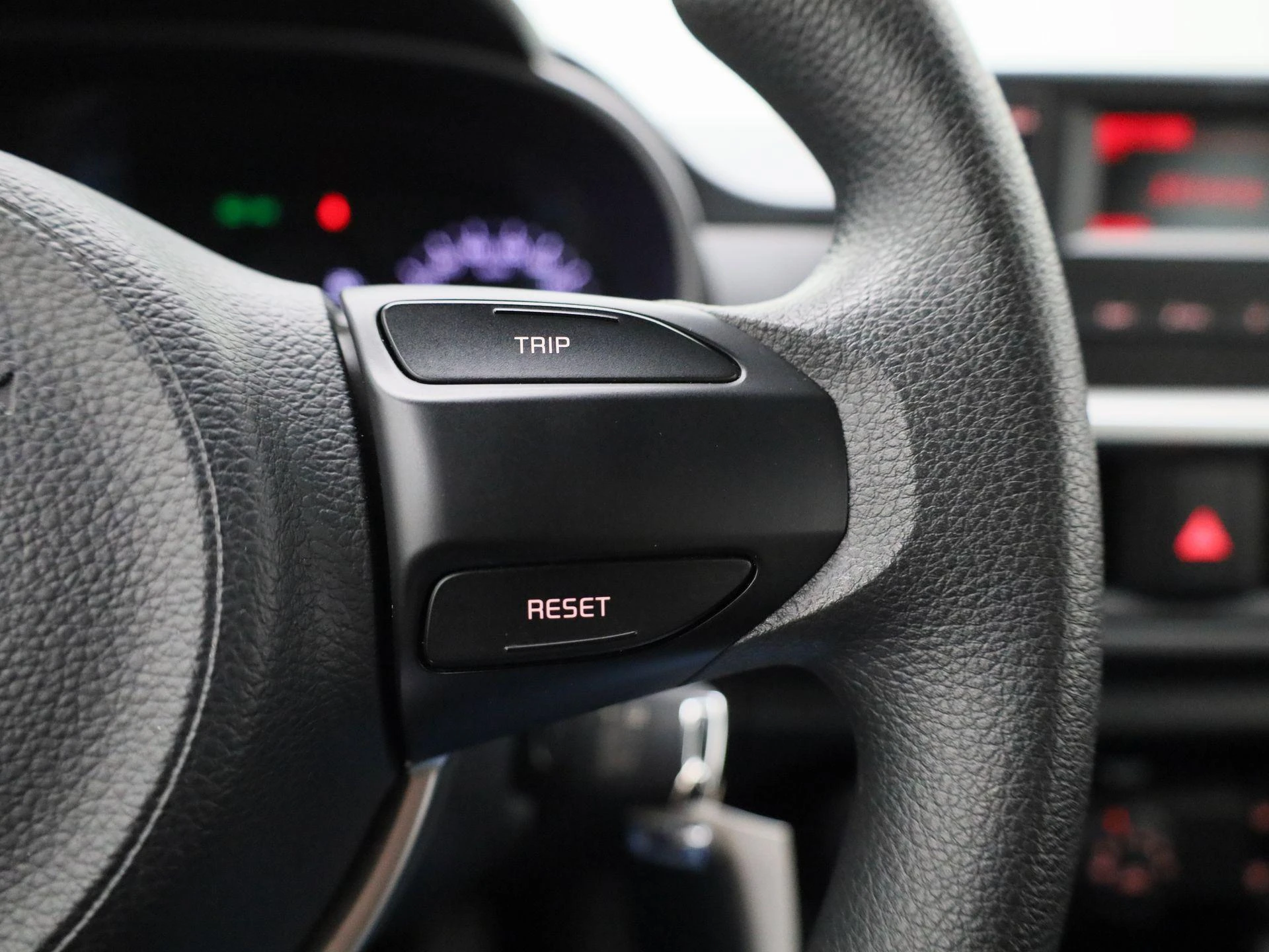 Kia-Picanto-image-14