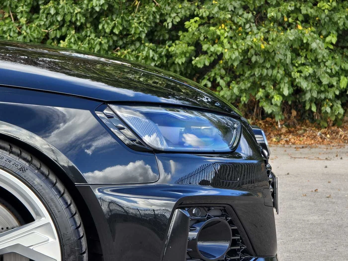 Audi-RS4-image-27