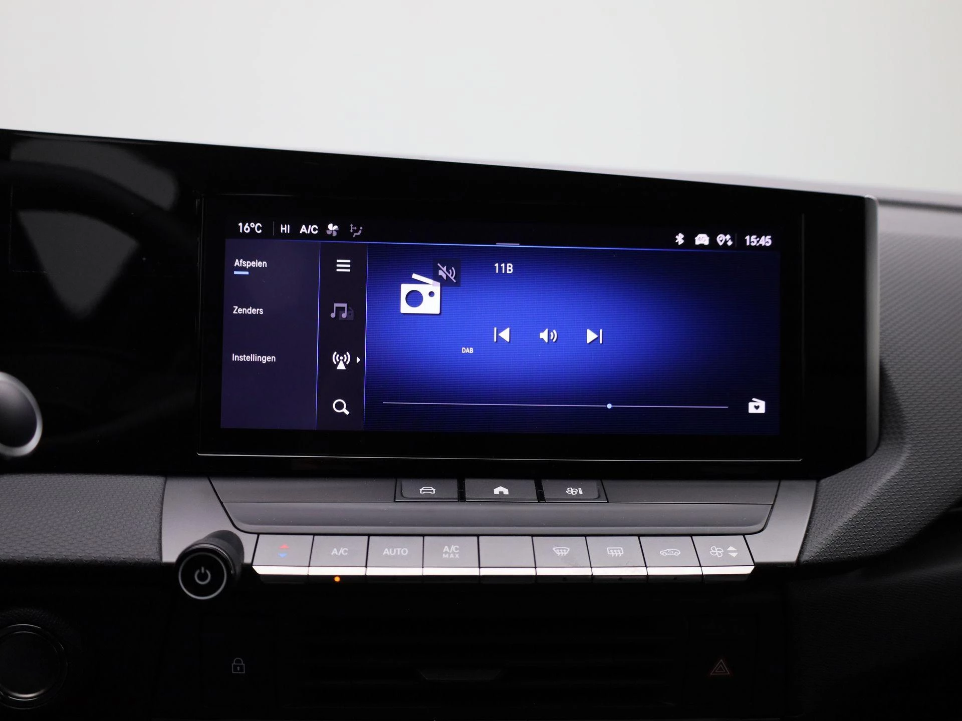 Opel-Astra-image-20