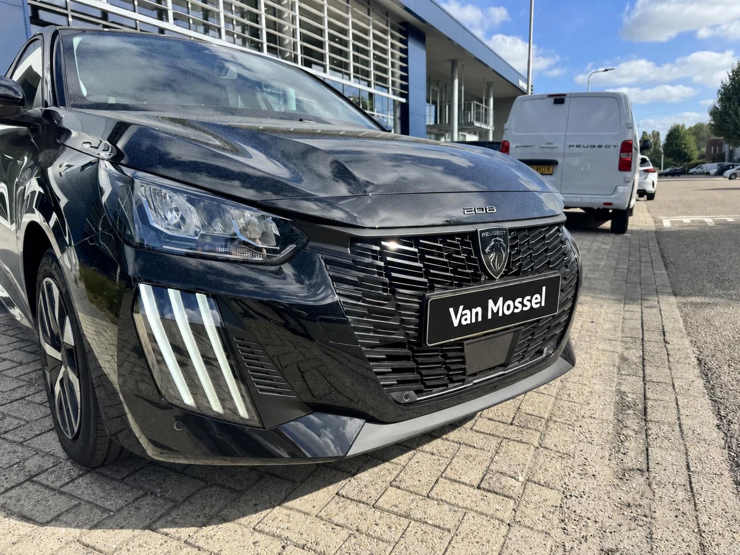 Peugeot-208-image-6
