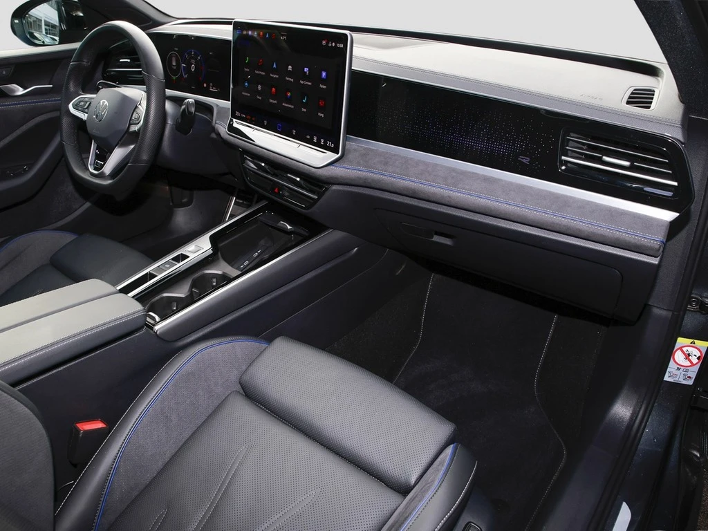 Volkswagen-Passat-image-7