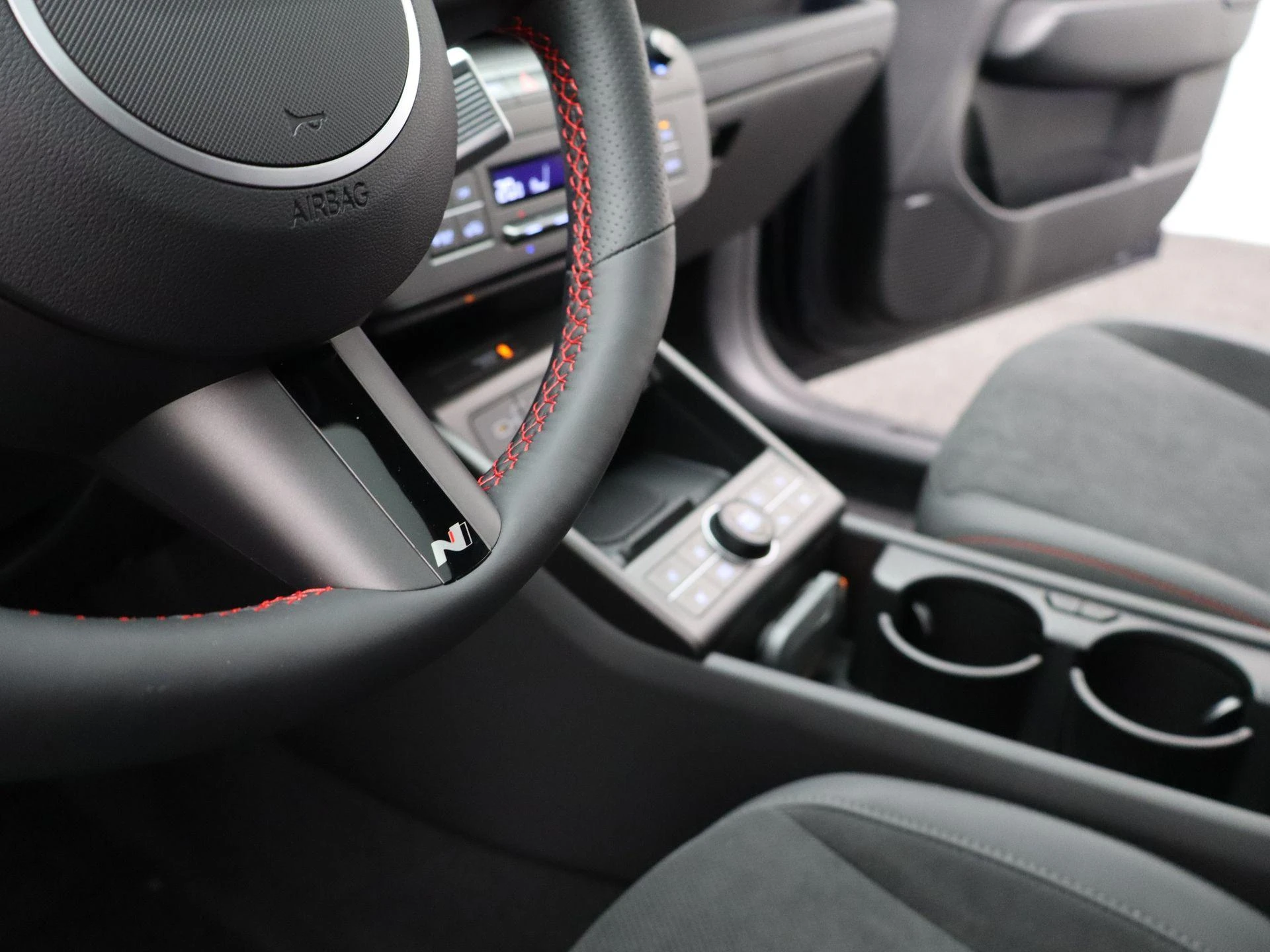 Hyundai-Kona-image-29