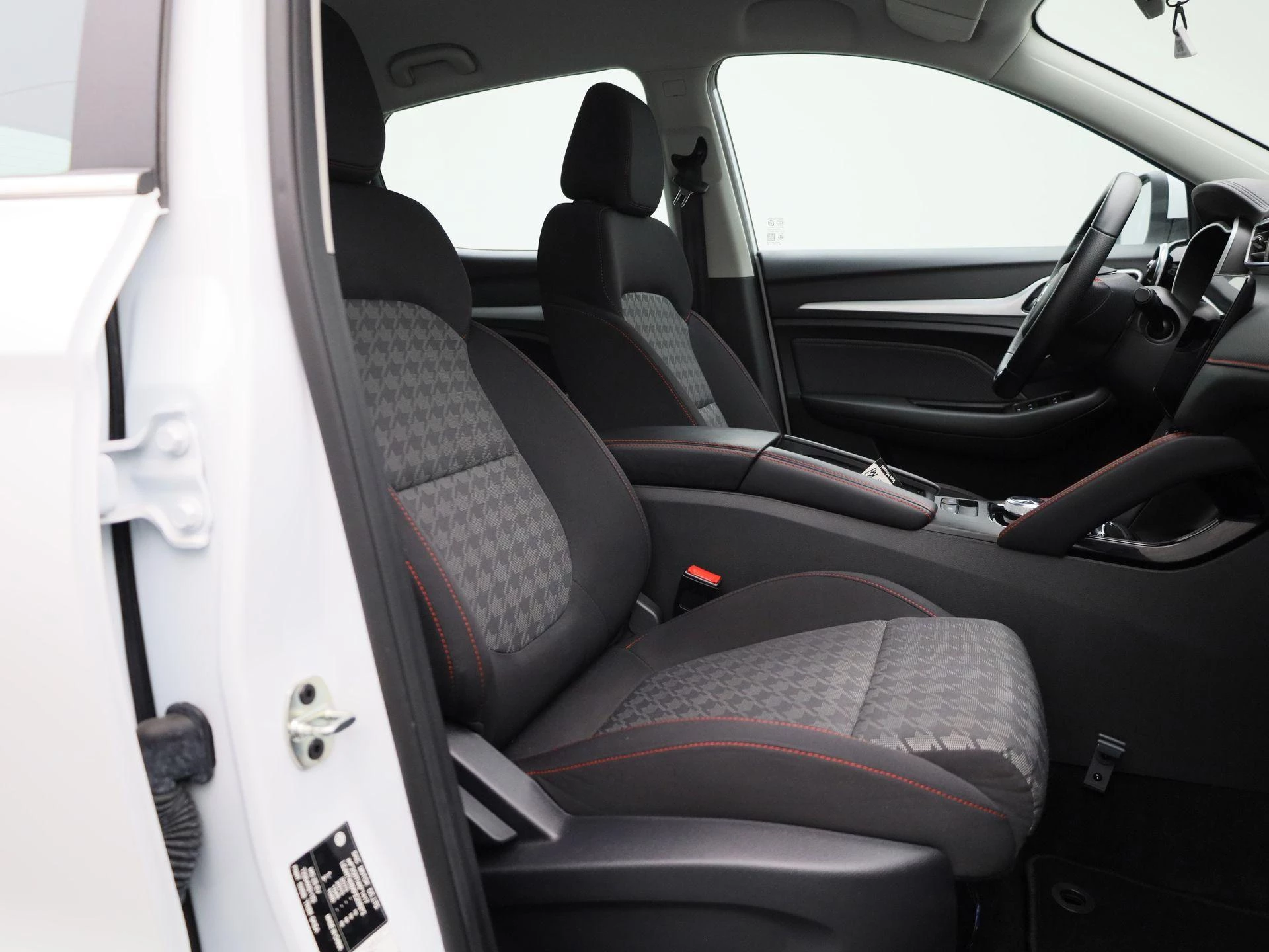 MG ZS EV Long Range 70kWH Comfort