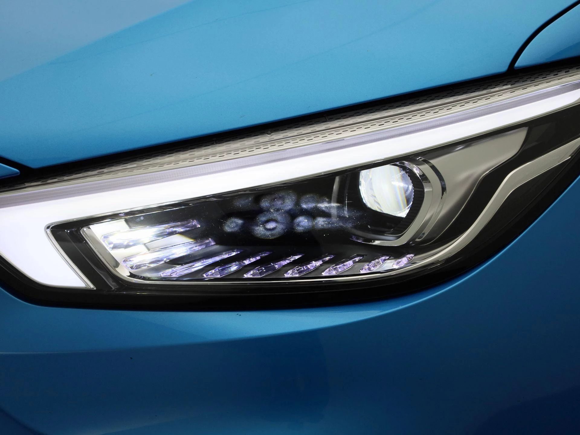 MG-ZS EV-image-15
