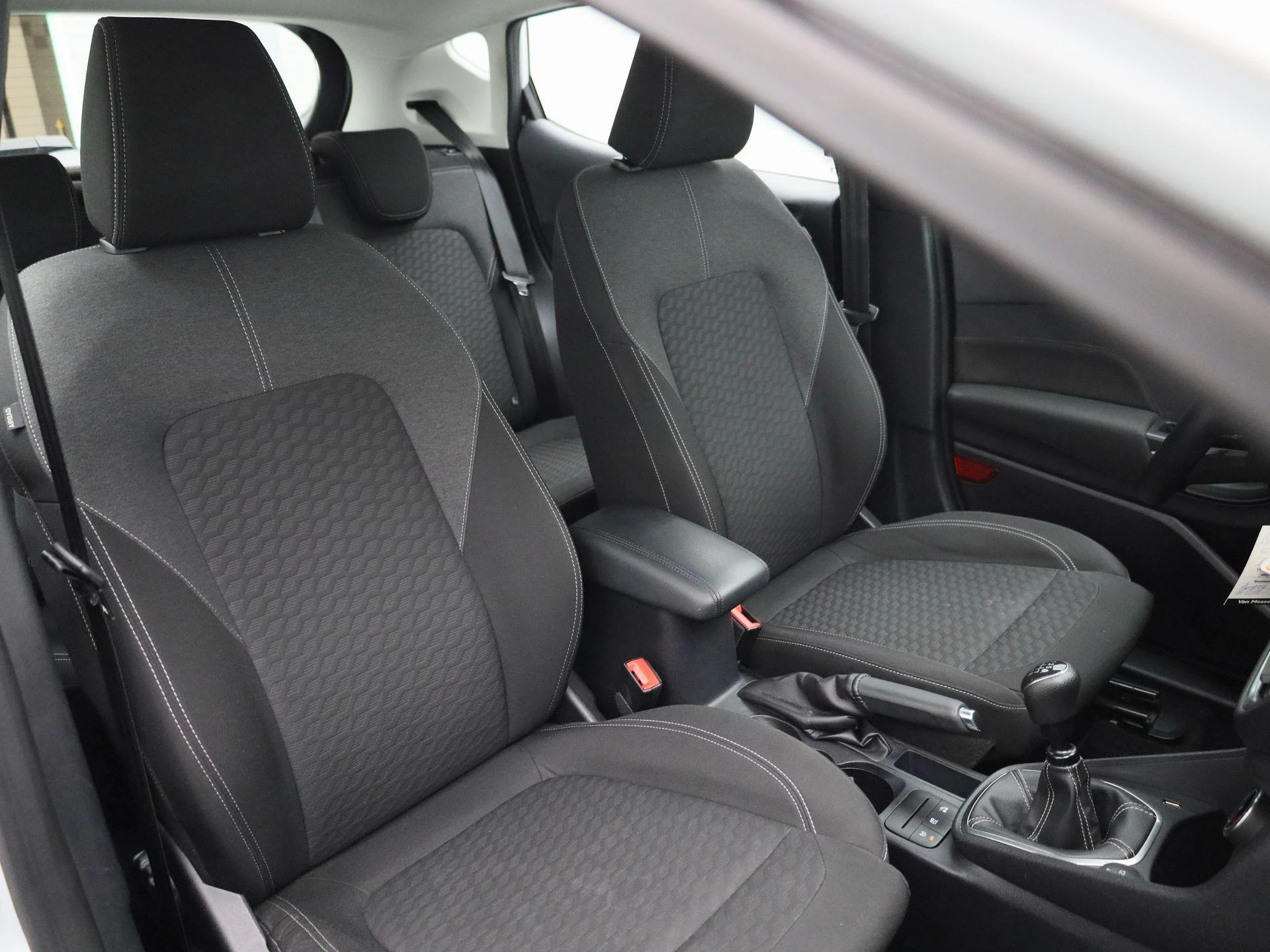 Ford-Fiesta-image-32