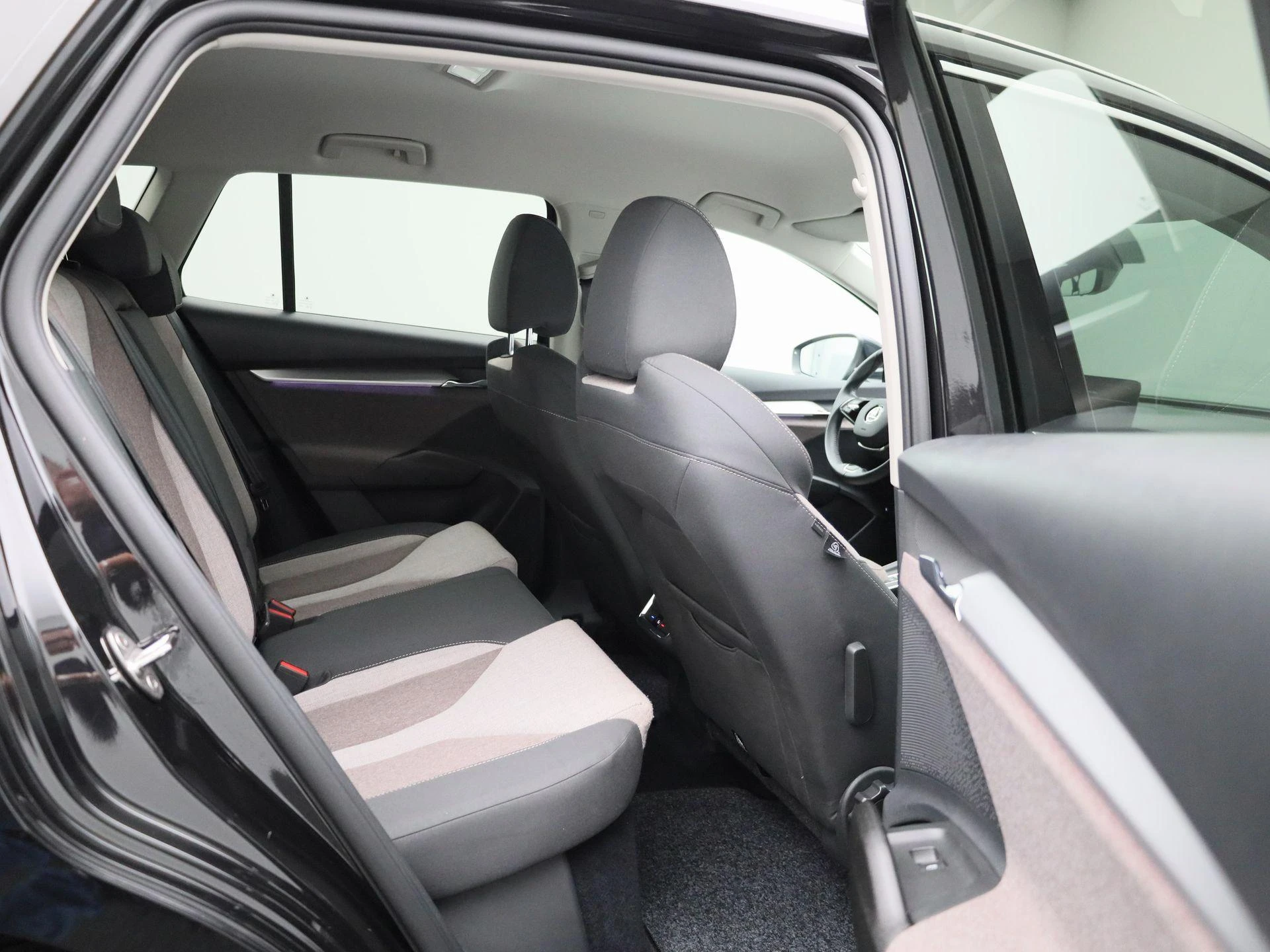 Škoda-Enyaq iV-image-42