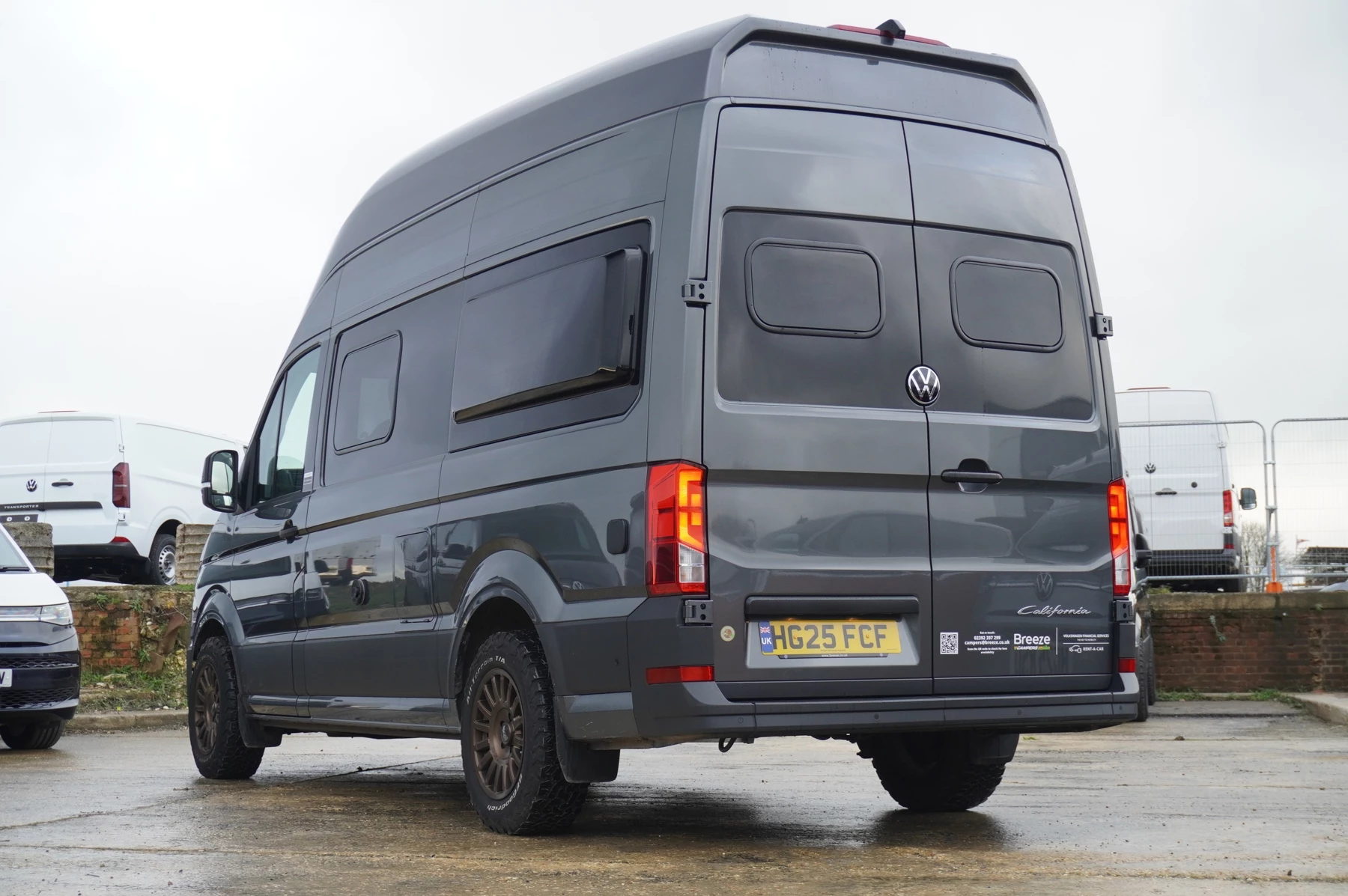 Volkswagen-California-image-2