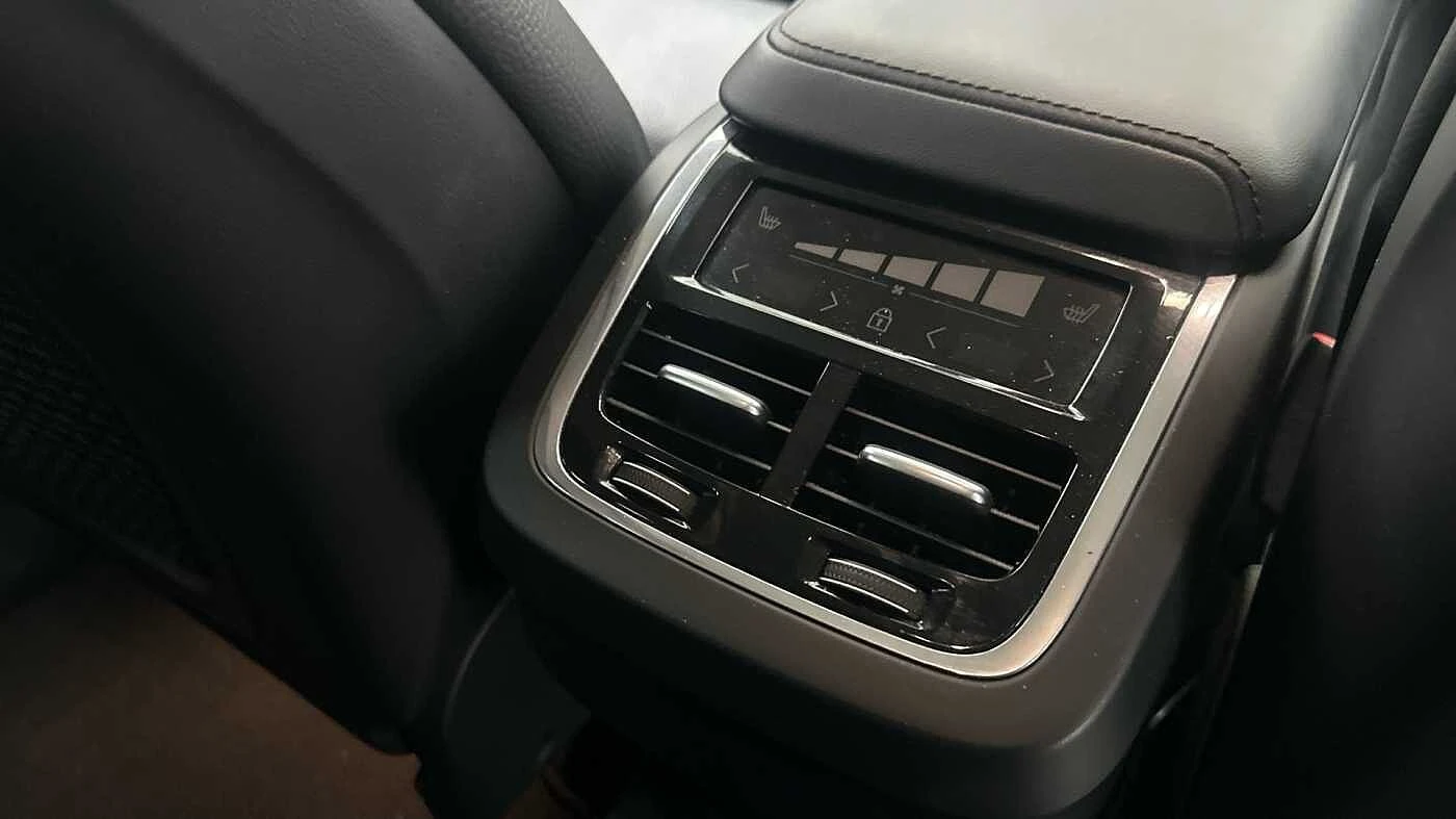 Volvo-XC60-image-24