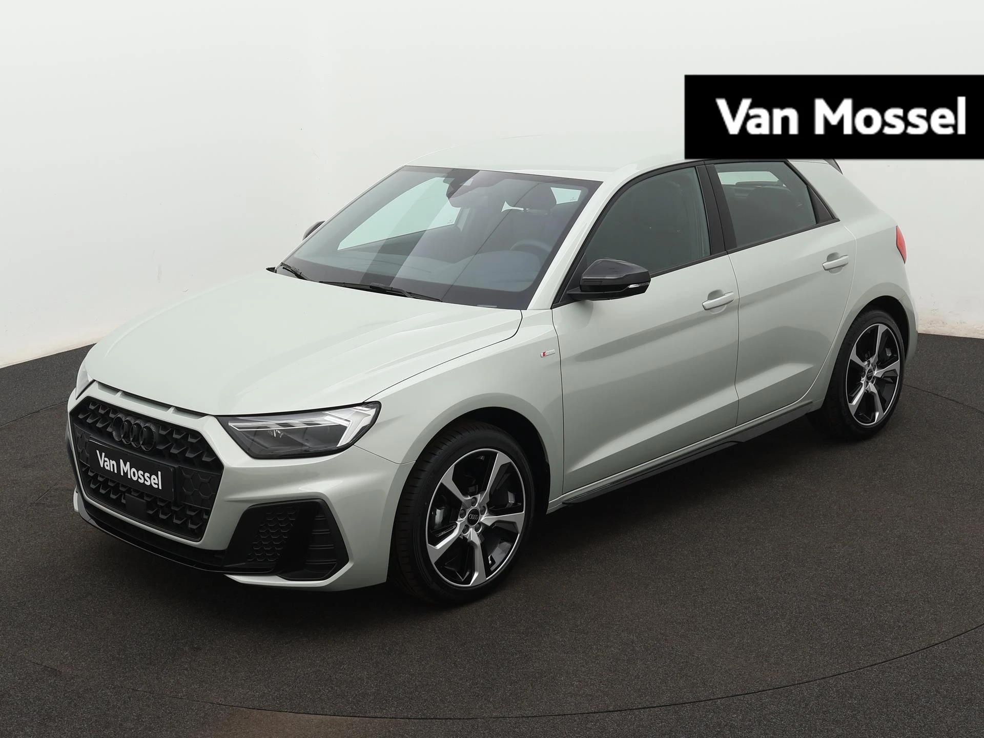 Audi-A1 Sportback-image-0