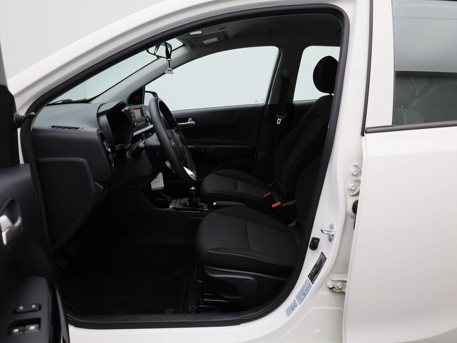 Kia-Picanto-image-8
