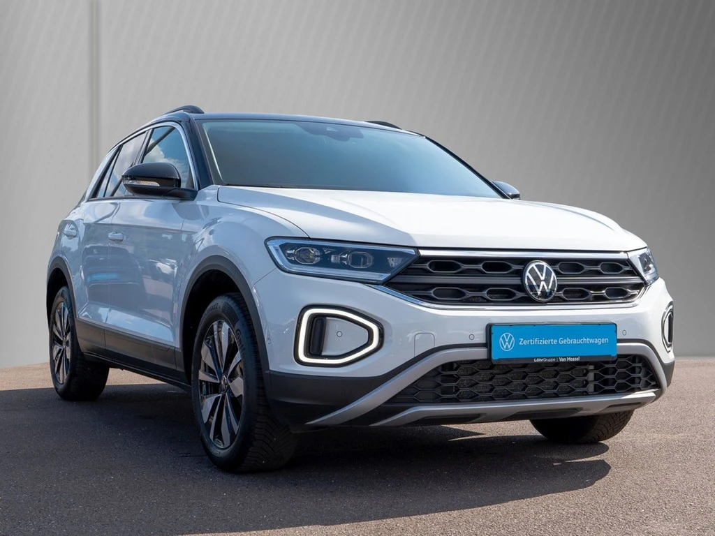 Volkswagen-T-Roc-image-2