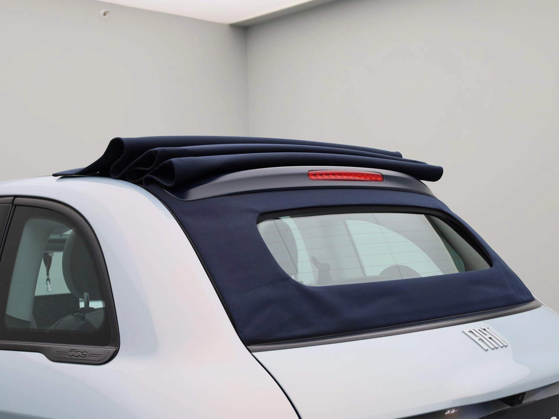 Fiat-500C-image-13