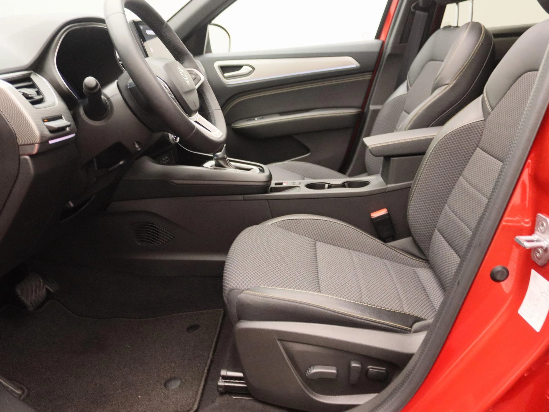 Renault Arkana E-Tech full hybrid 145 techno