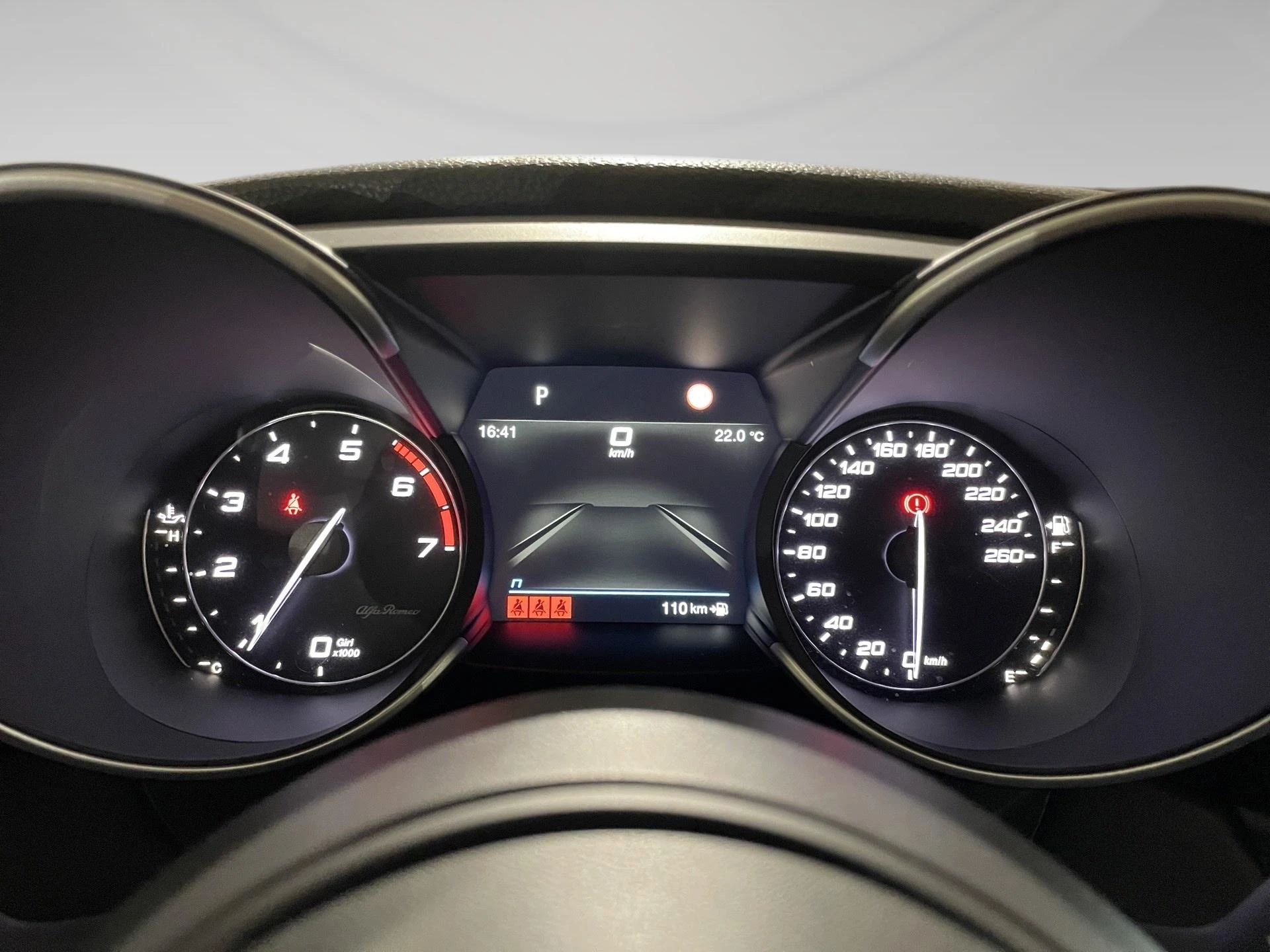 Alfa Romeo-Giulia-image-1