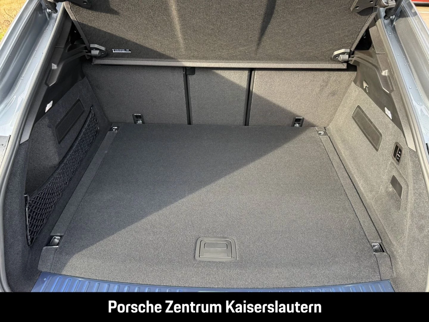 Porsche-Cayenne-image-45