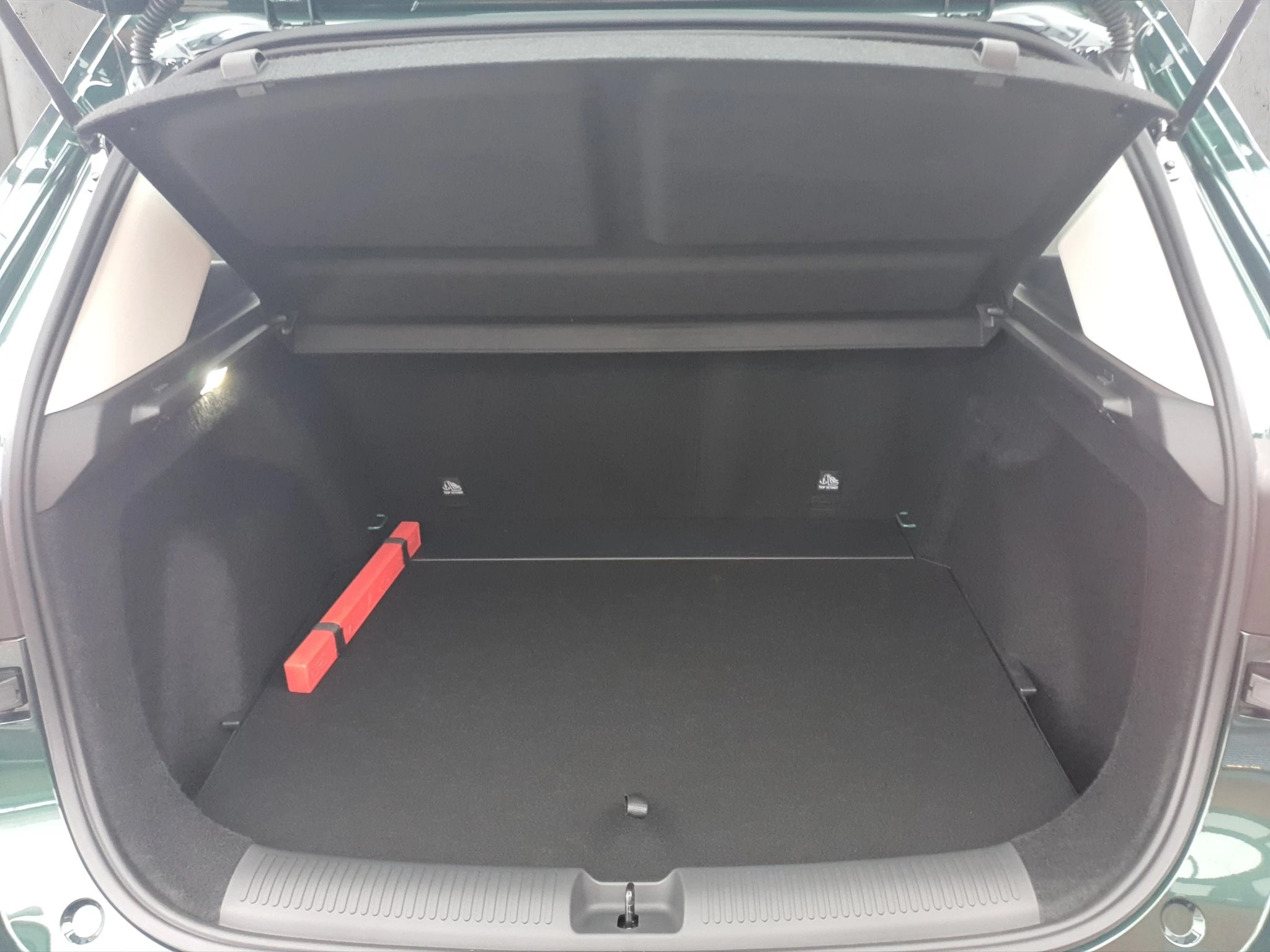 MG ZS Standard 1.5 85 kW GJR | RFK | PDC | Navi | Klima | BT | ZV mit FB