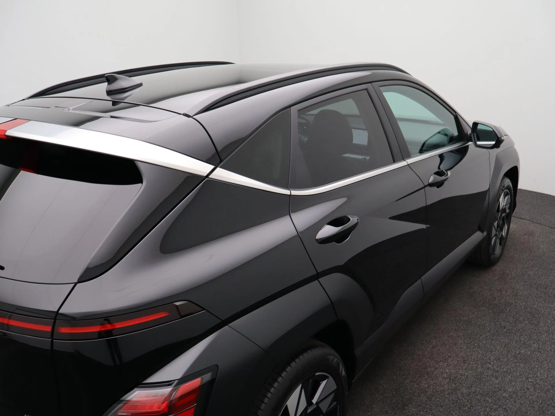 Hyundai Kona 1.6 GDI HEV Premium Sky