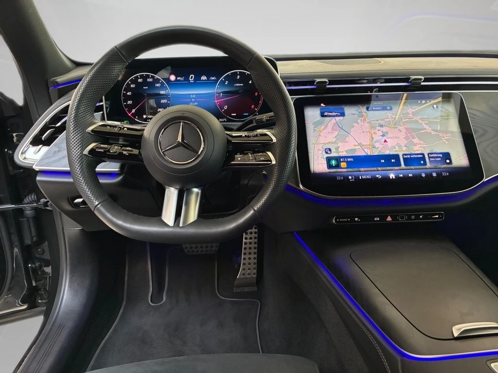 Mercedes-Benz-E-Klasse 220 d-image-10