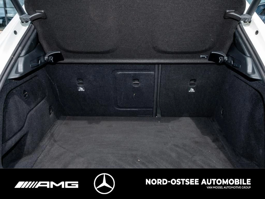 Mercedes-Benz GLA 180 AMG NAVI TEMPOMAT SHZ AMG Line