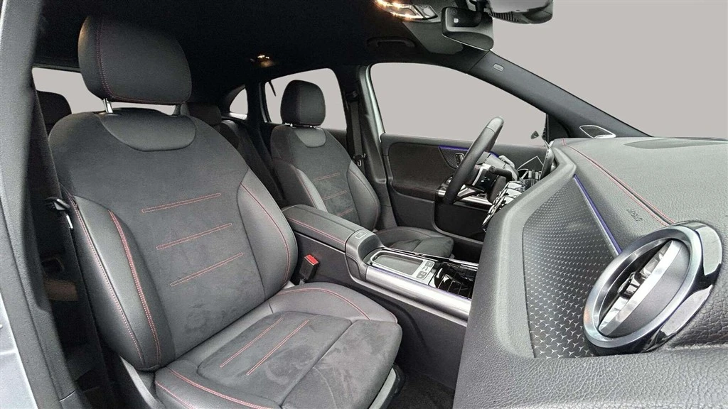 Mercedes-Benz-EQA-image-21