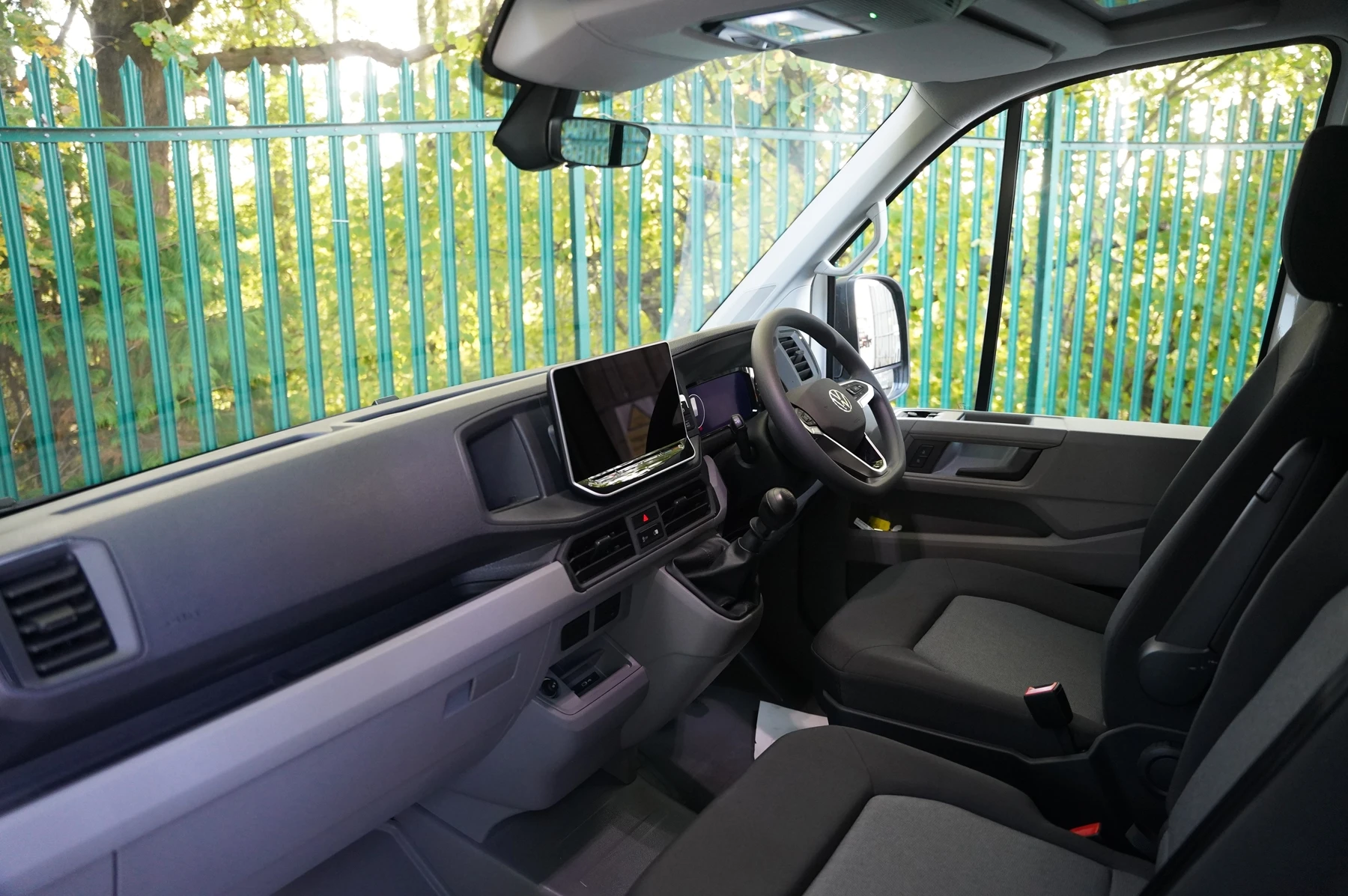 Volkswagen-Crafter-image-1