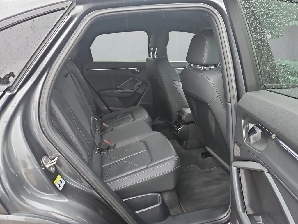 Audi-Q3-image-11