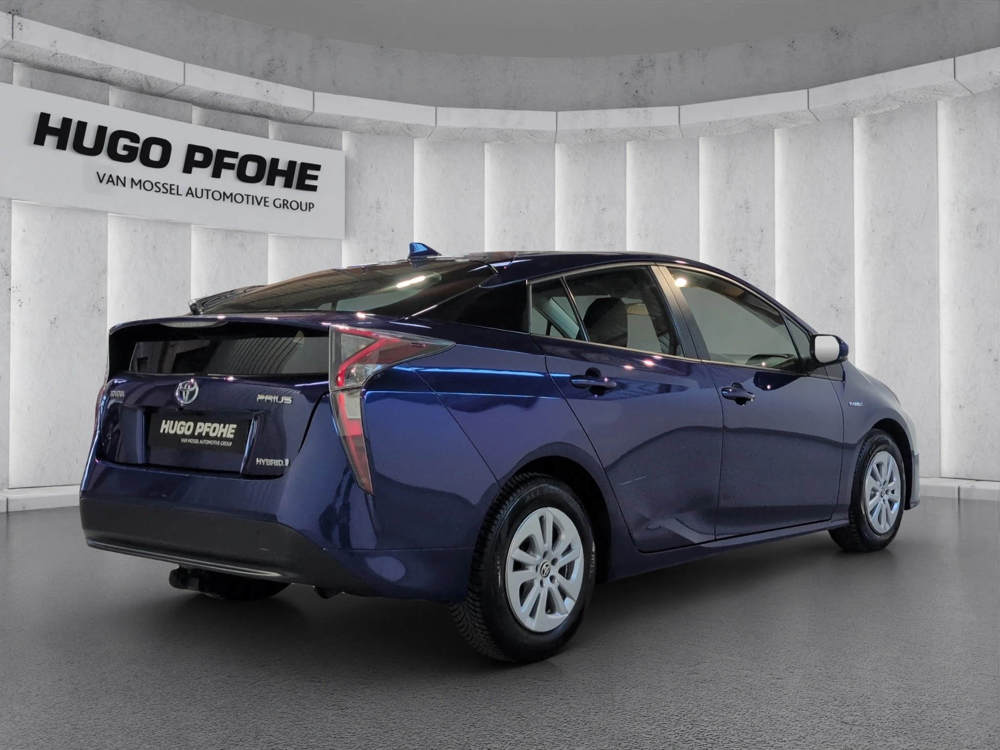 Toyota-Prius-image-4