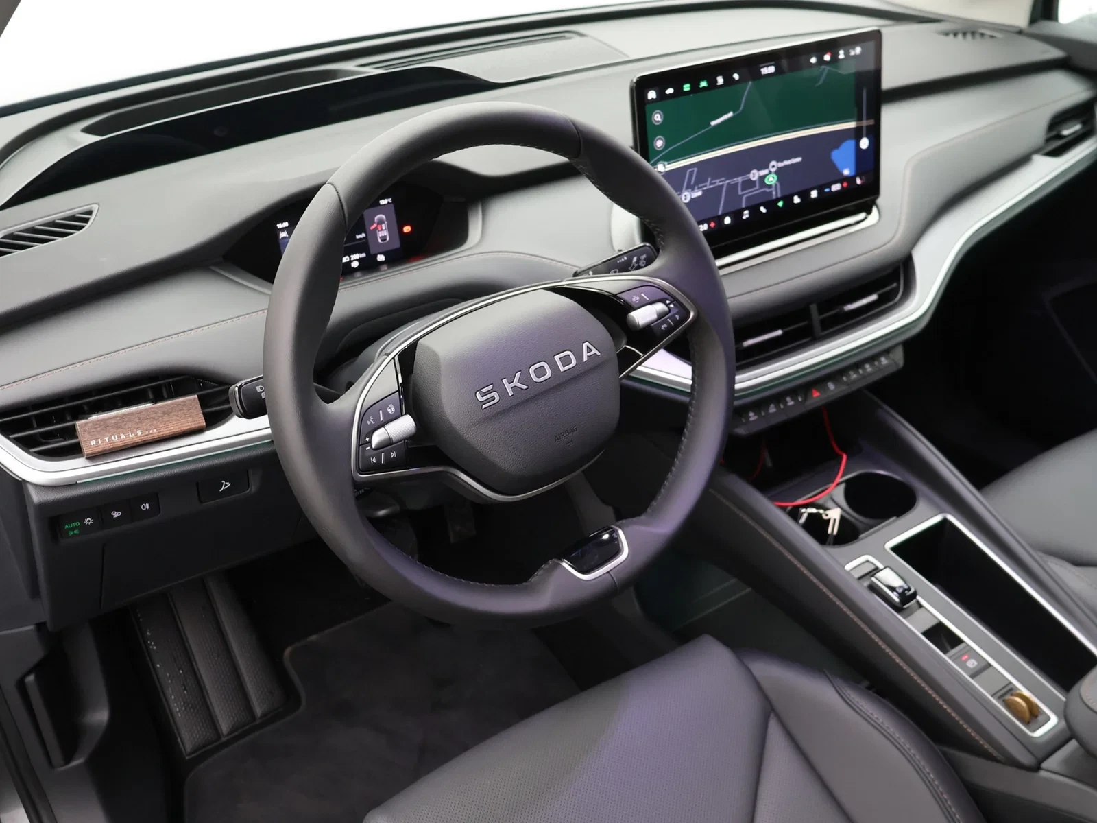 Škoda Enyaq Coupe 85 Corporate 82kWh 210kW (285pk) DEMO