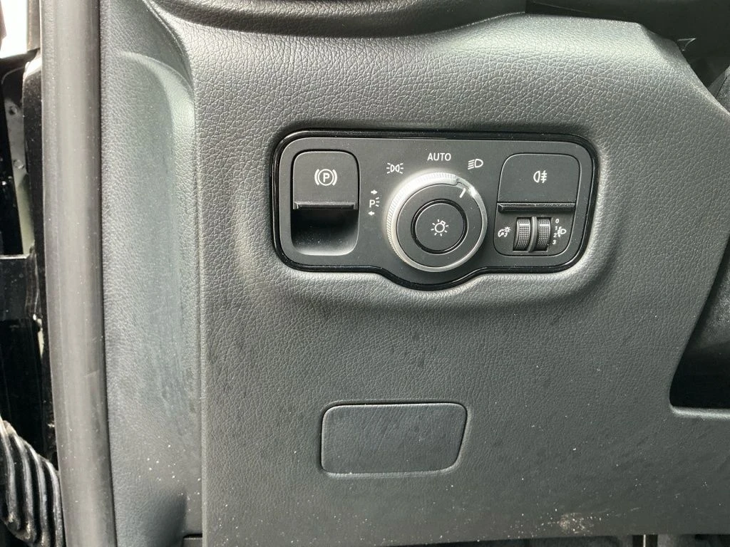 Mercedes-Benz-Vito 116-image-16