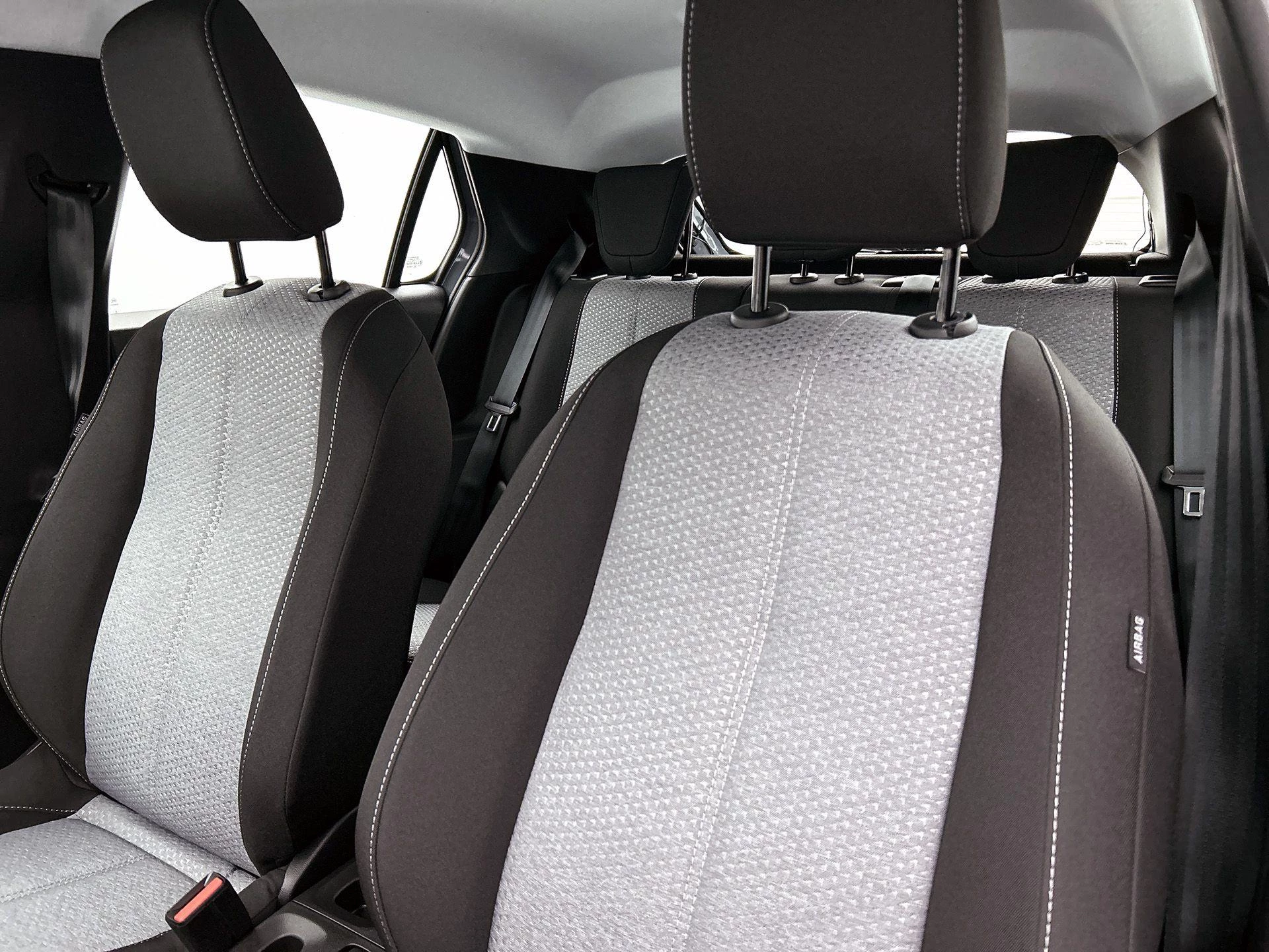 Opel-Corsa-image-10