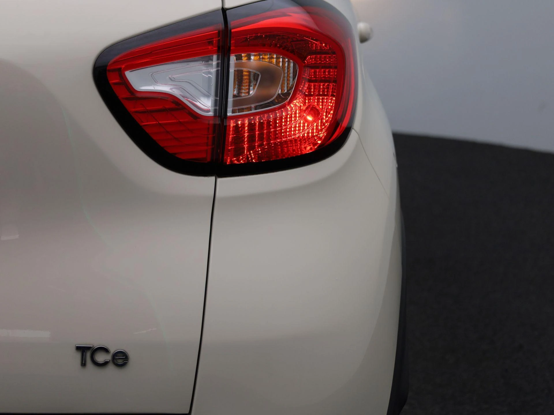 Renault-Captur-image-34
